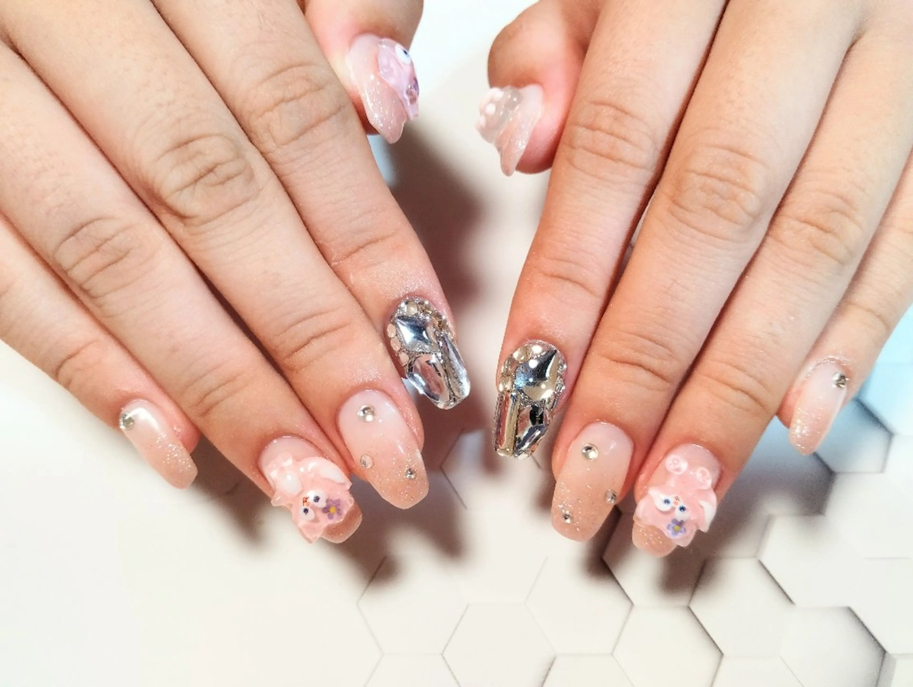 ネイル ハンドネイル ハンドケア ＤI'A ネイルサロンのネイルデザイン