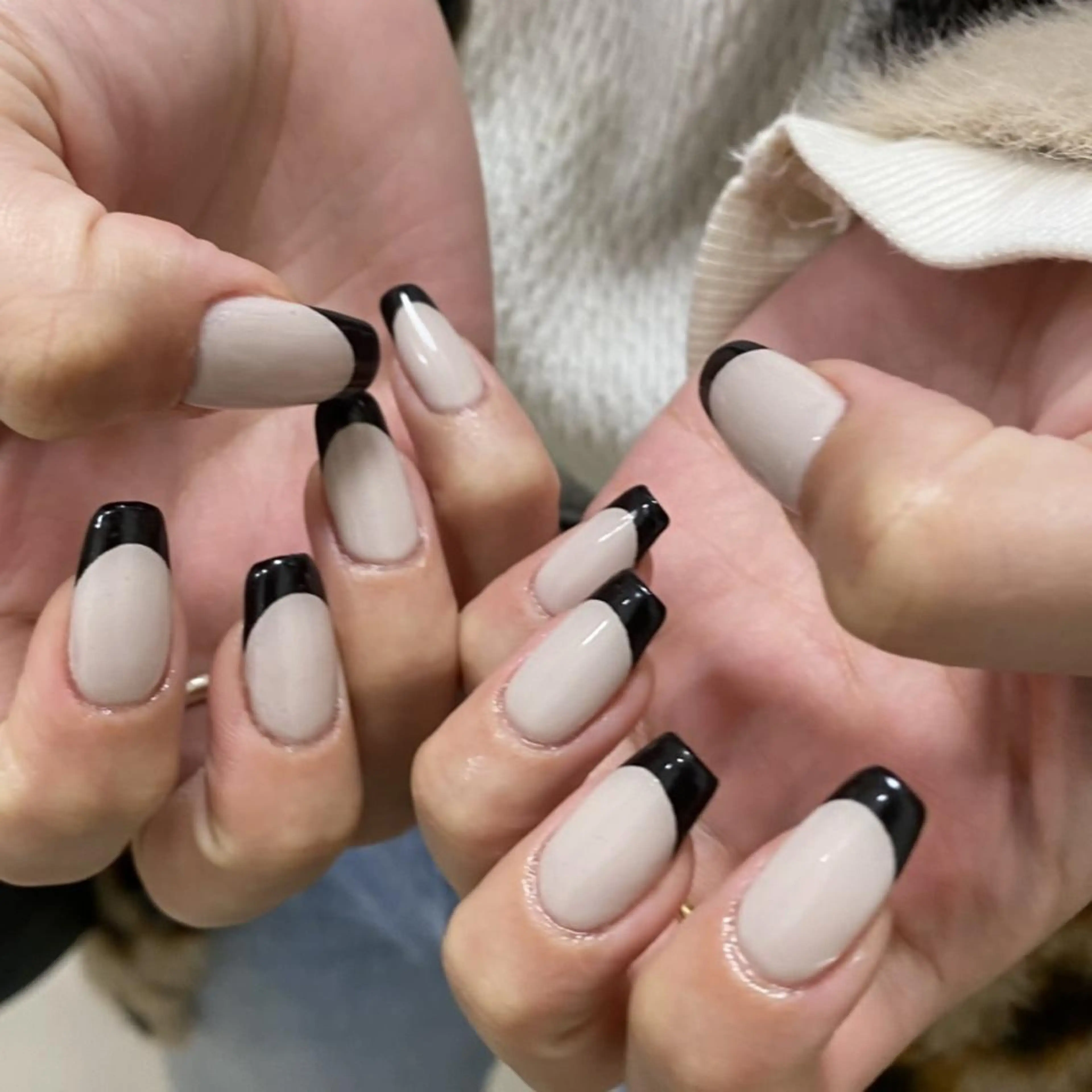 《オフあり》【Hand】ベースカラーフレンチ￥8,000［初回＆1ヶ月以内オフ無料］の写真