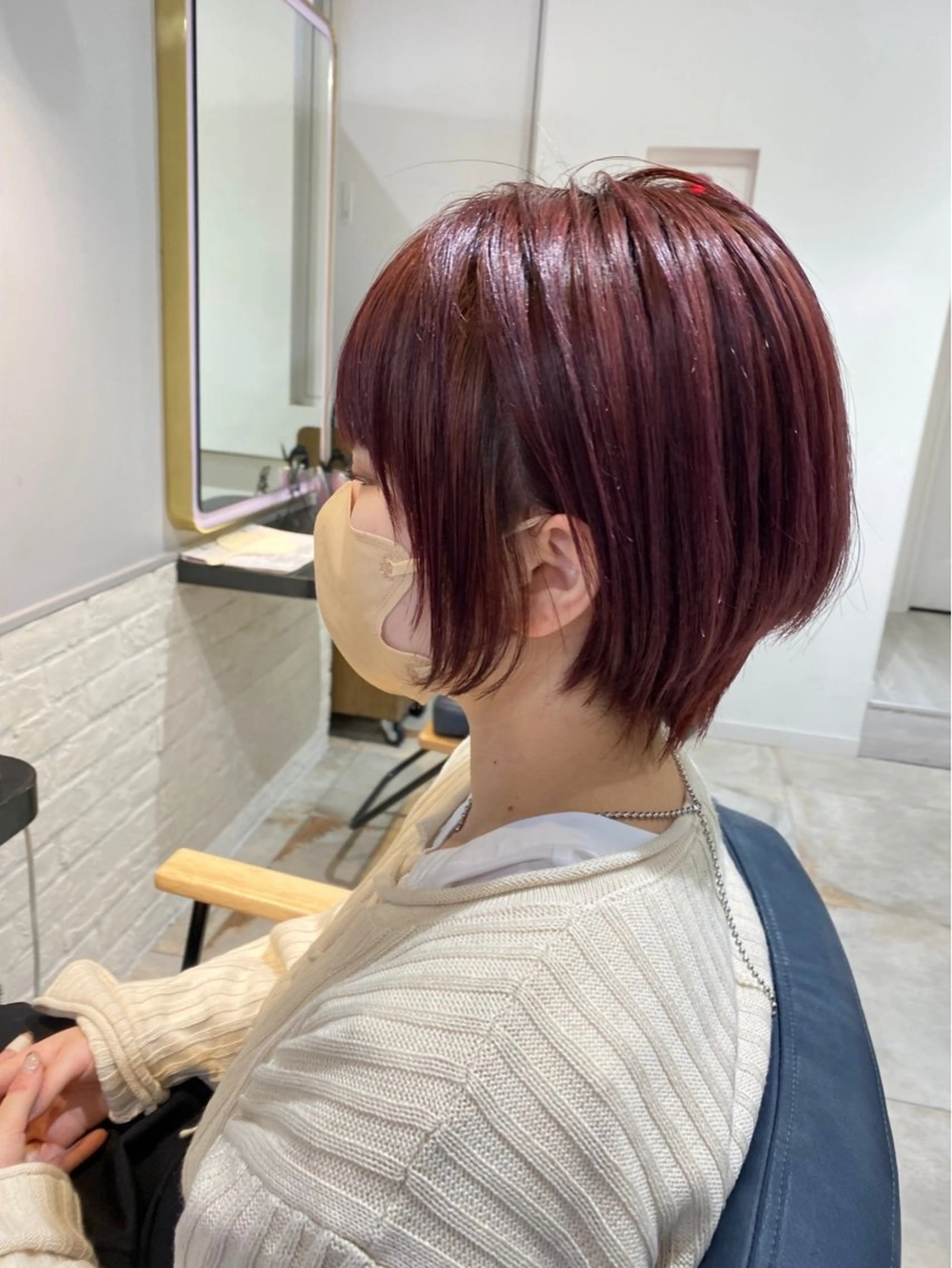 カラー ヘアカラー 中野 結華のヘアスタイル