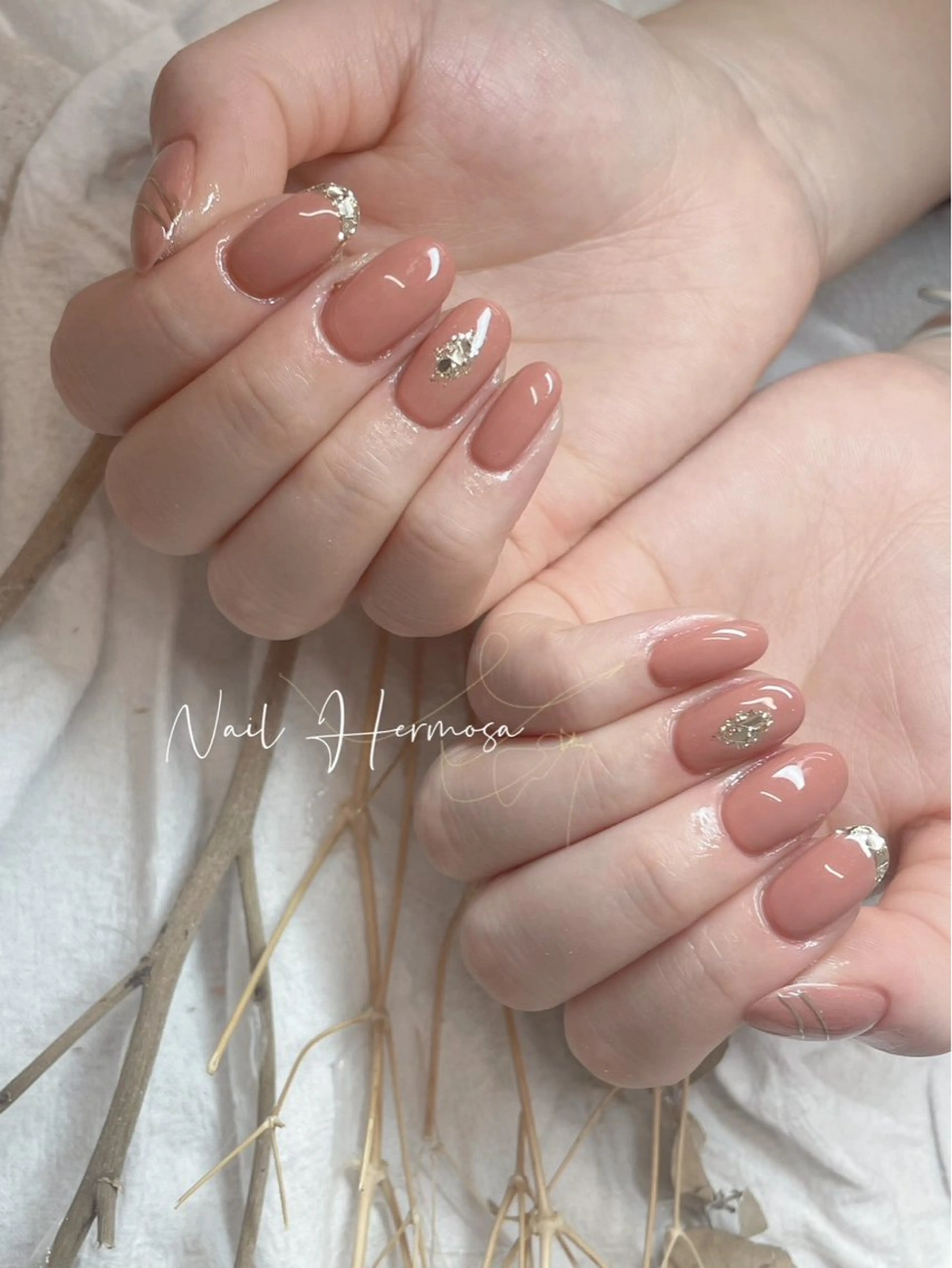 ネイル 長さ出し フラッシュネイル フットネイル ジェルネイル マグネットネイル ハンドネイル エルモサ YURIKAのネイルデザイン