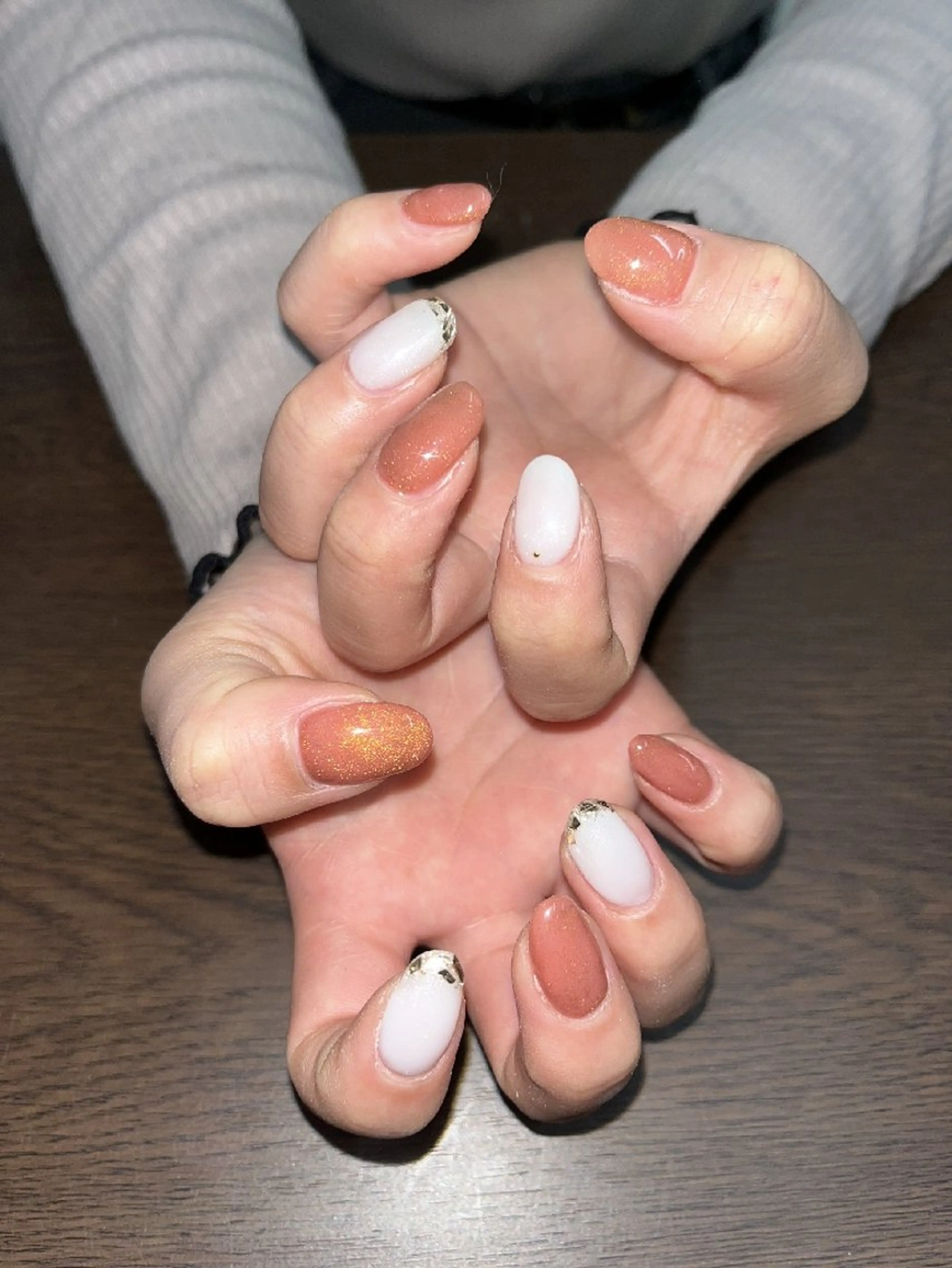 ネイル フレンチネイル ガラスフレンチ ゴールド マグネットネイル マグネットワンカラー bs-nail金山/ 佐々木優羽🎀のネイルデザイン