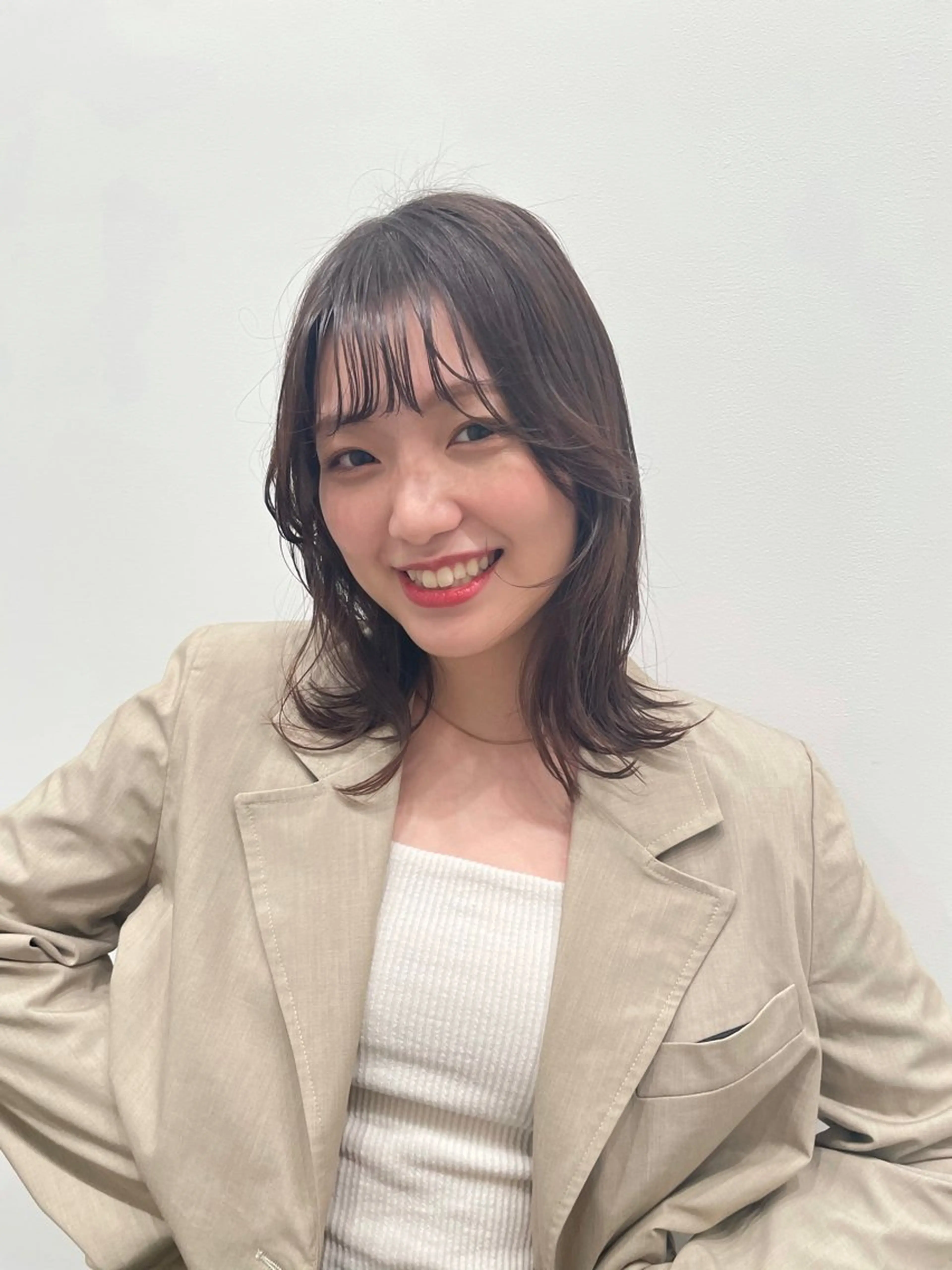 ロング レイヤーカット miu /透明感カラーのヘアスタイル