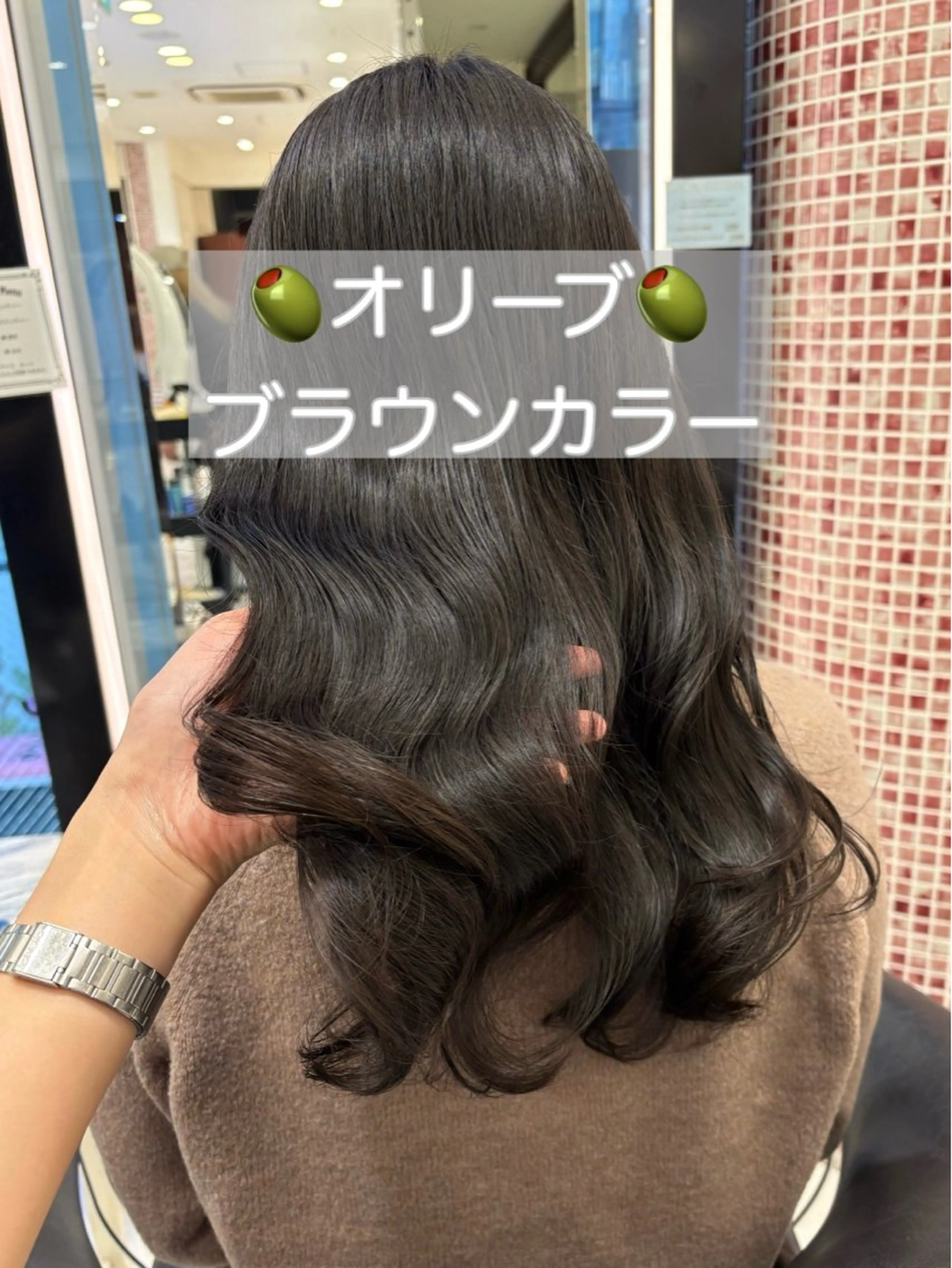 ミディアム カラー パーマ カット ヘアカラー 🦩コテ巻きパーマ ボブパーマなおのヘアスタイル