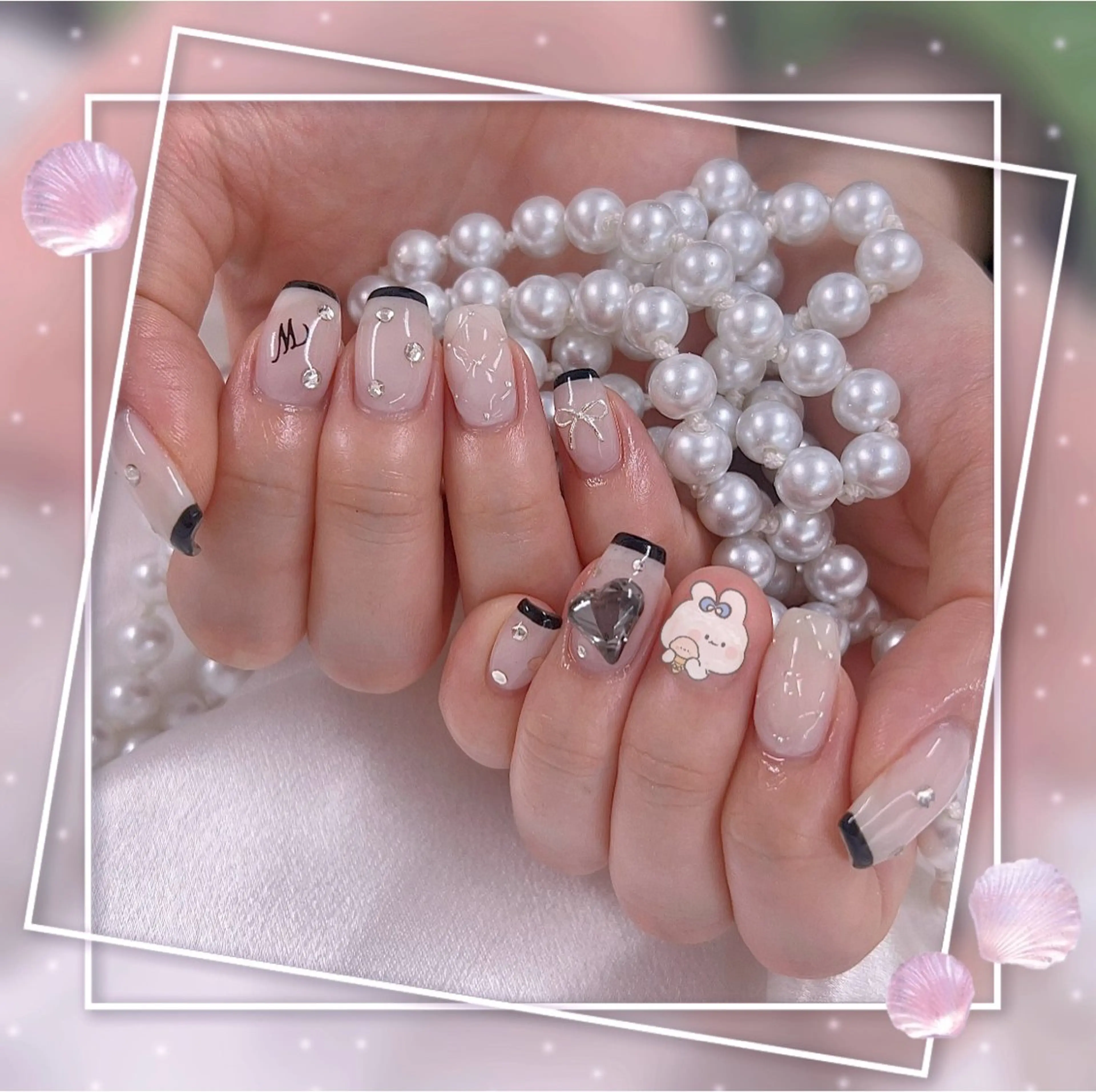 ネイル グラデーション キラキラネイル 韓国ネイル マグネットネイル ピンク ハンドネイル ハンドケア Chill Nailsalonのネイルデザイン