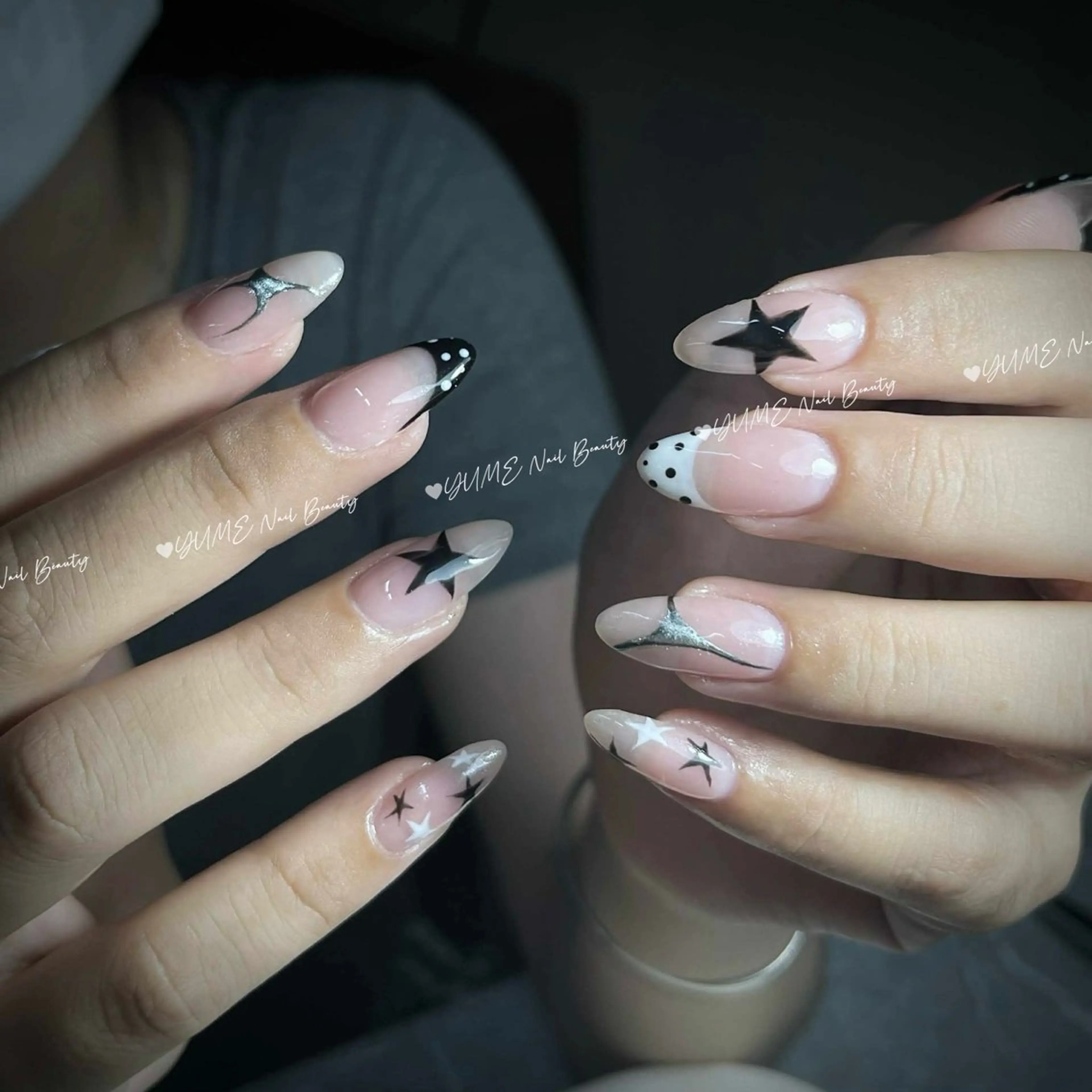 ミディアム ハンドネイル Linh Nailのネイルデザイン