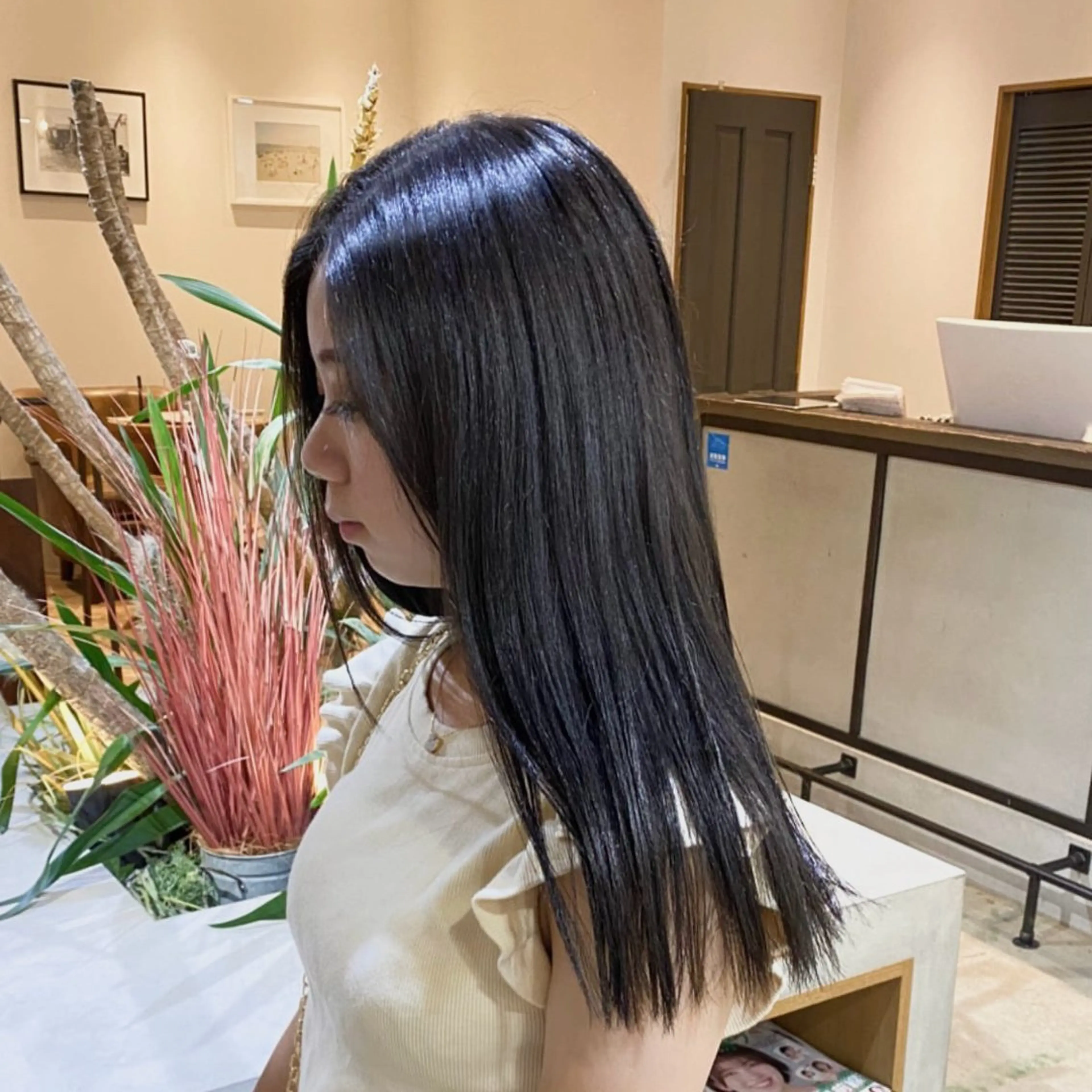 セミロング カラー ヘアカラー lolonois梅田 rami🎀のヘアスタイル