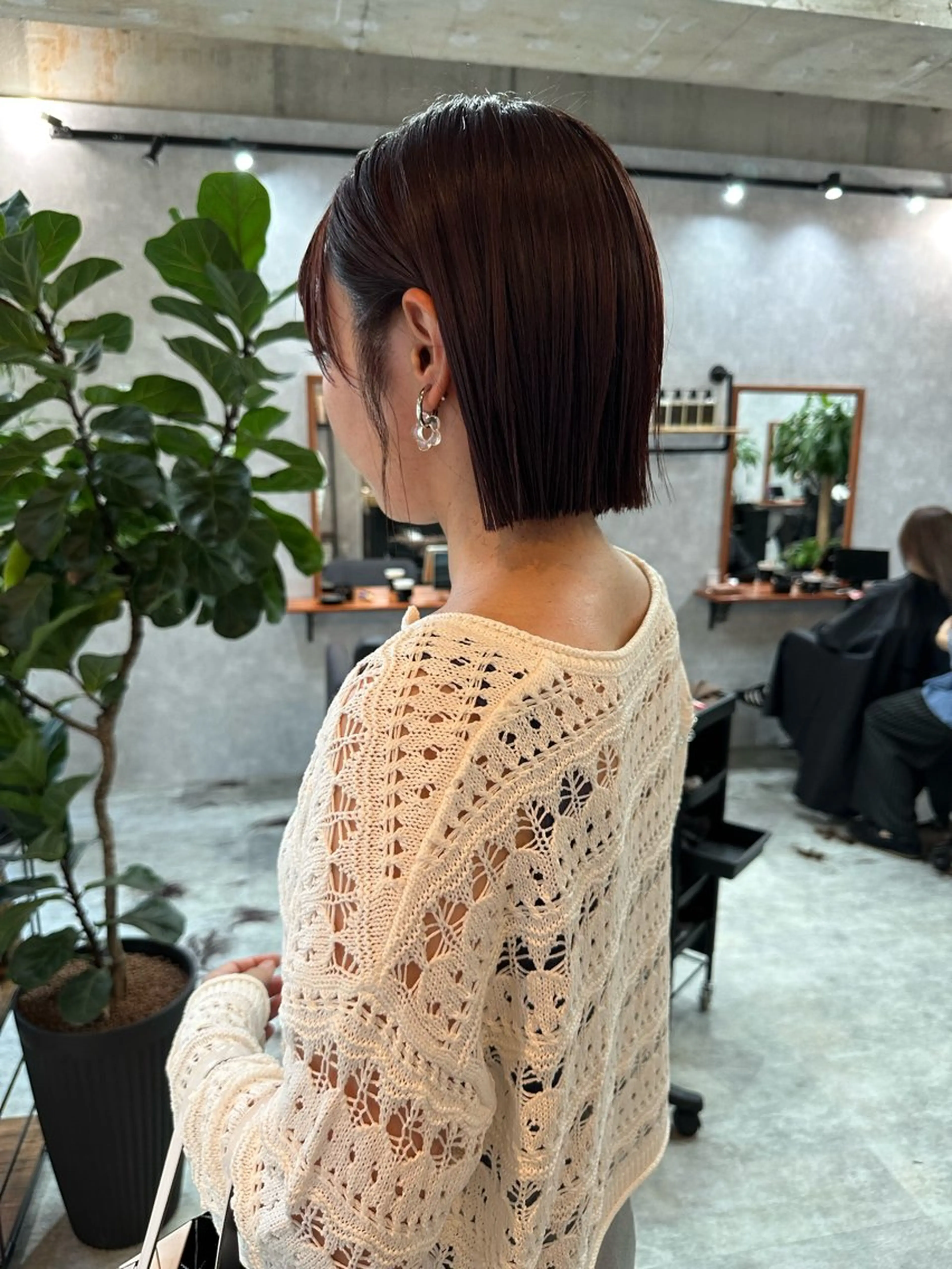ショート 切りっぱなしボブ ショートボブ ハンサムショート 丸みショート ボブ カット ヘアカラー トリートメント C’LD hair  produce /シールドヘア所属・モテ髪/ボブ/ショー ト/アダチフウトのヘアスタイル