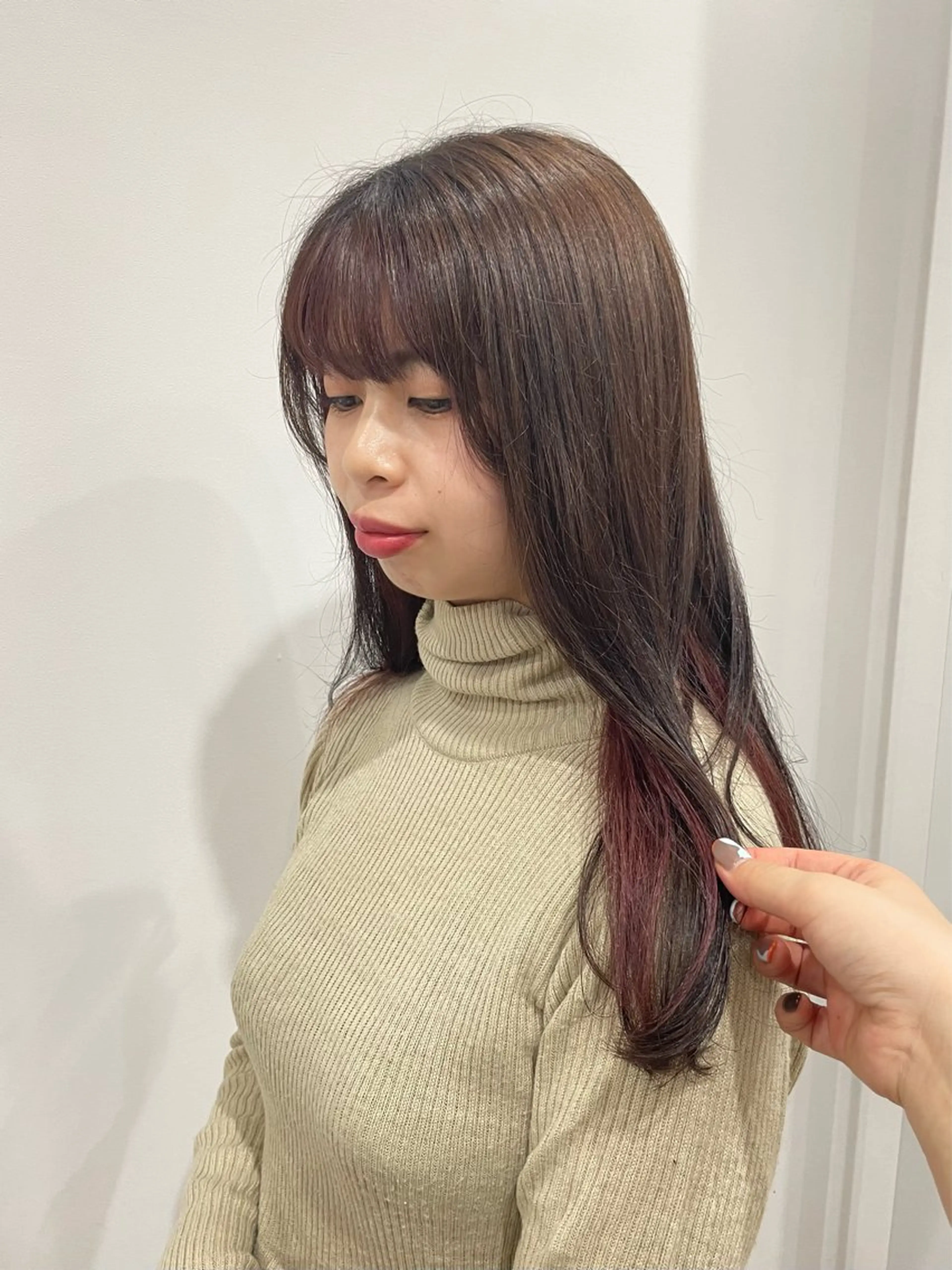 ロング カラー ピンクカラー 真弓 理沙のヘアスタイル
