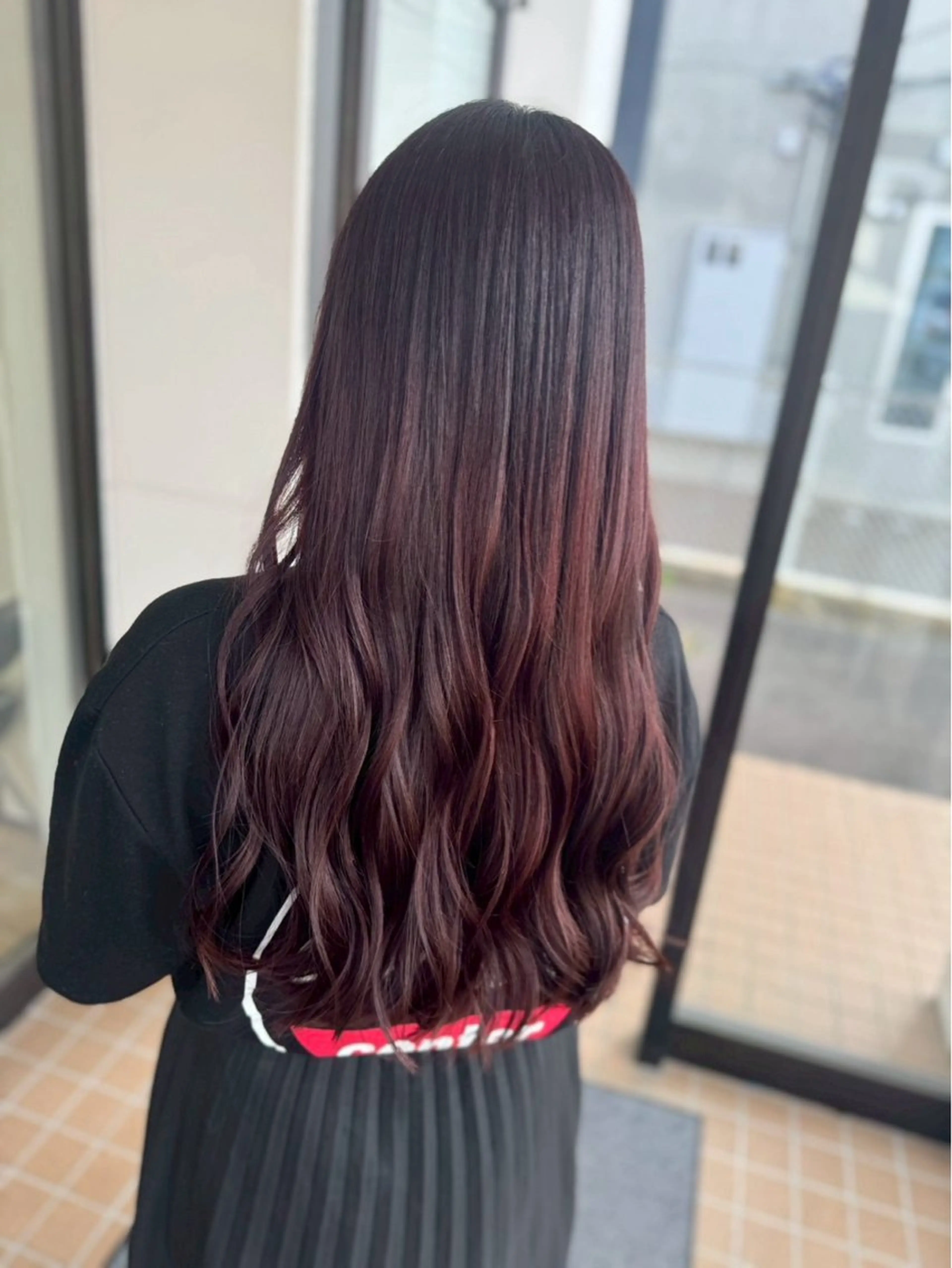 カラー 甲斐谷 真凜のヘアスタイル