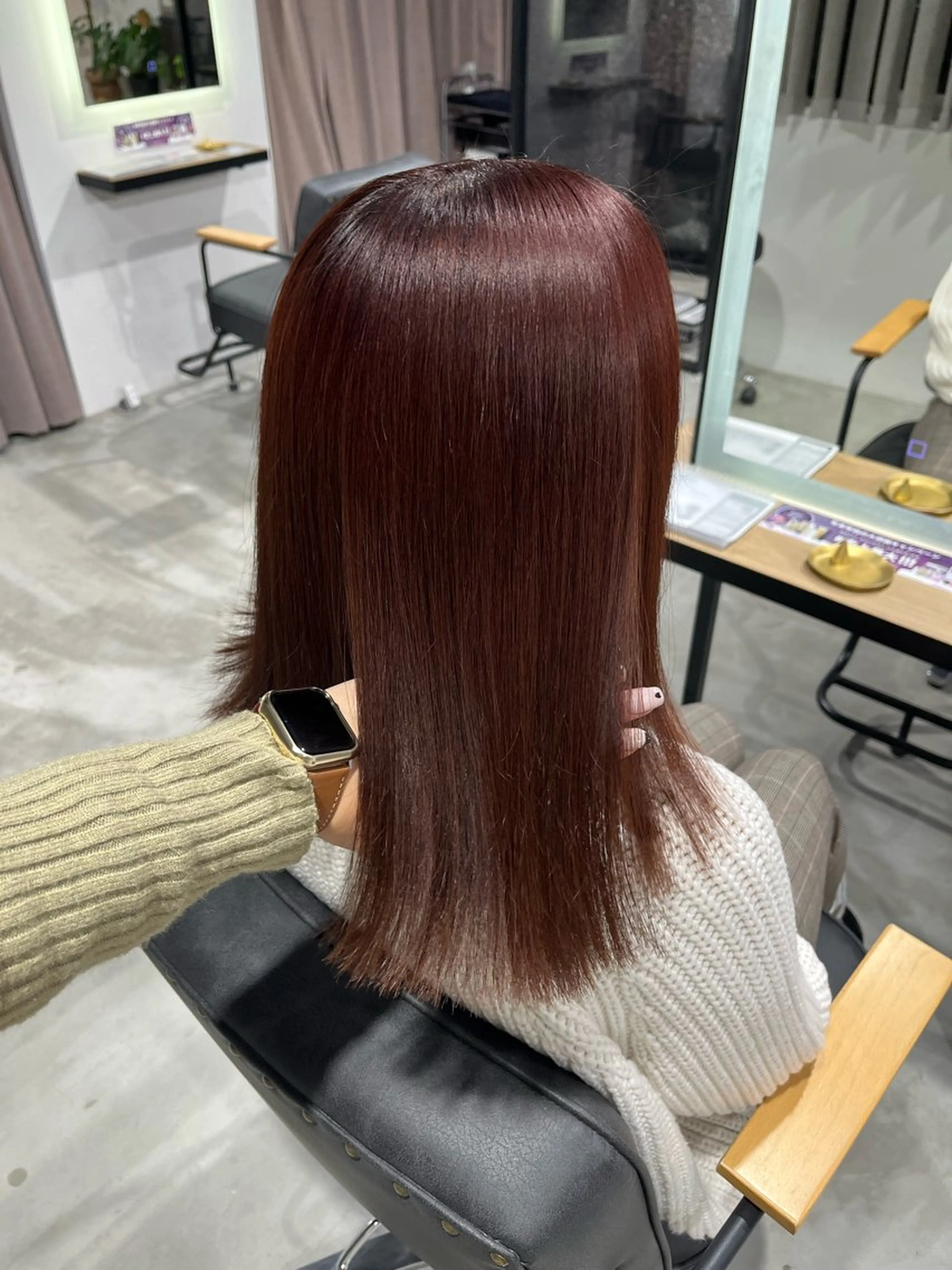 セミロング ALLYS 渋谷店所属・最高級の艶のある カラーmei🎨のヘアスタイル