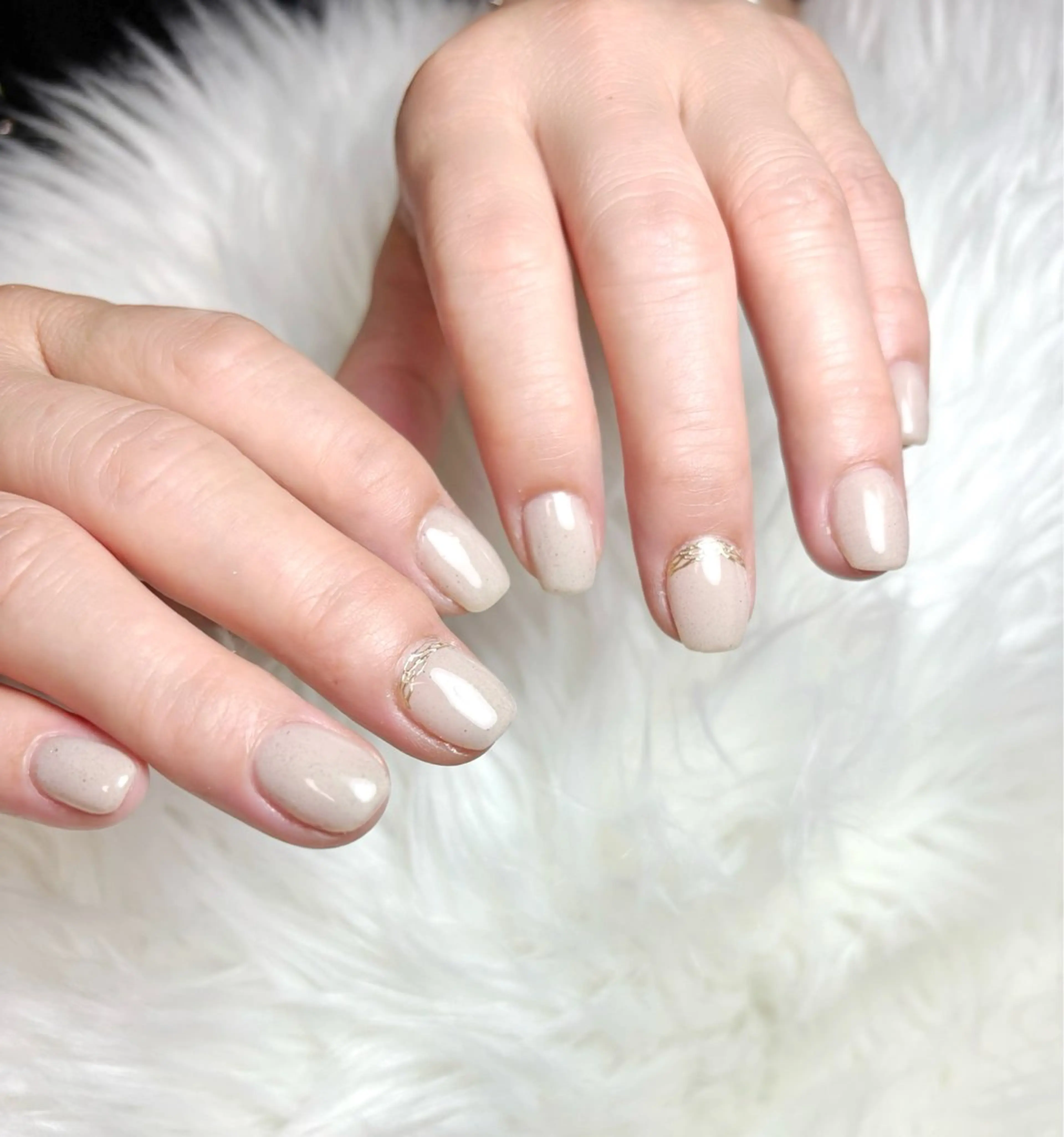 ハンド２本アート(オフあり)の写真