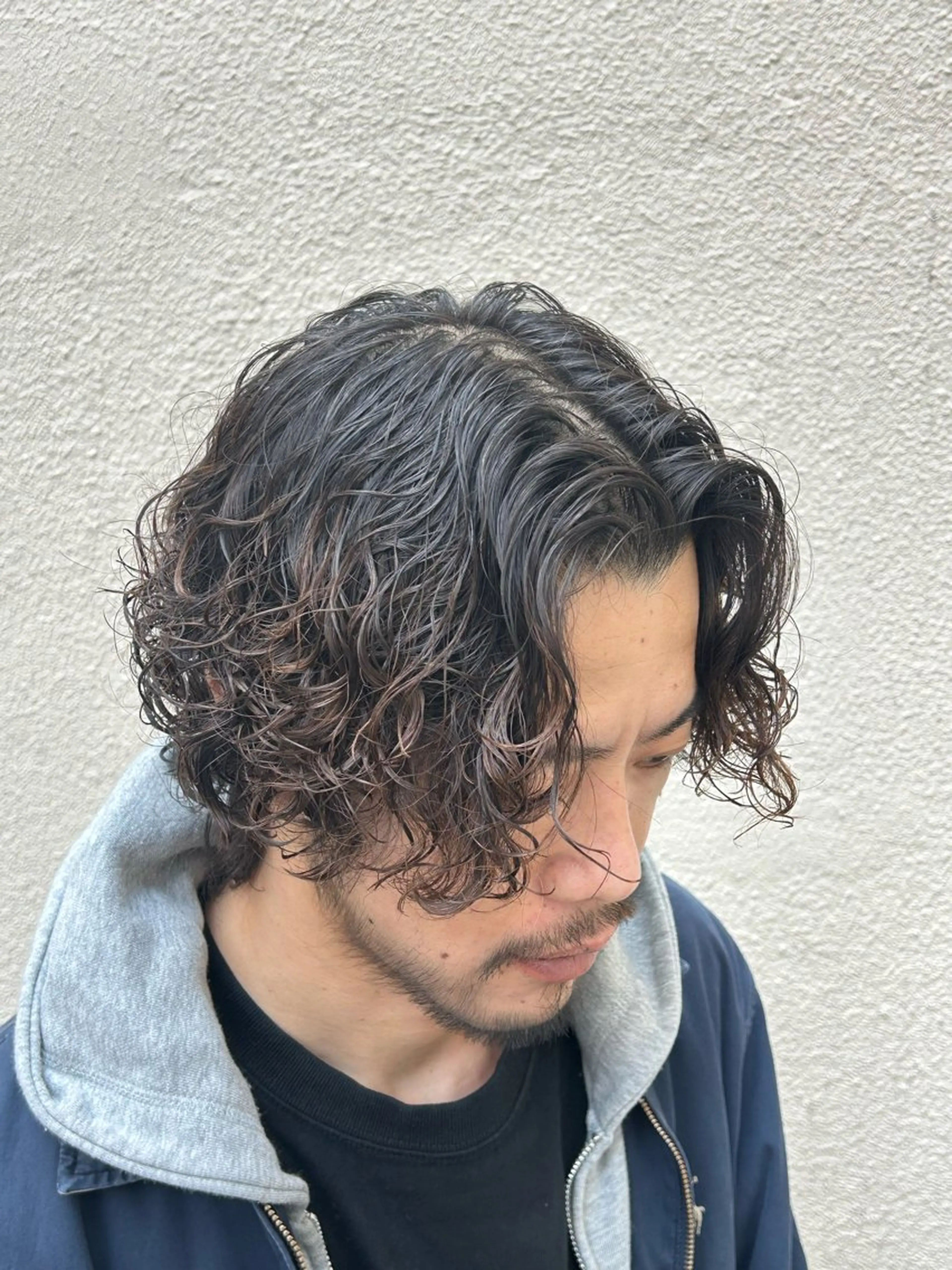 パーマ メンズ カット パーマ メンズパーマ眉毛 特化アユム🔥のヘアスタイル