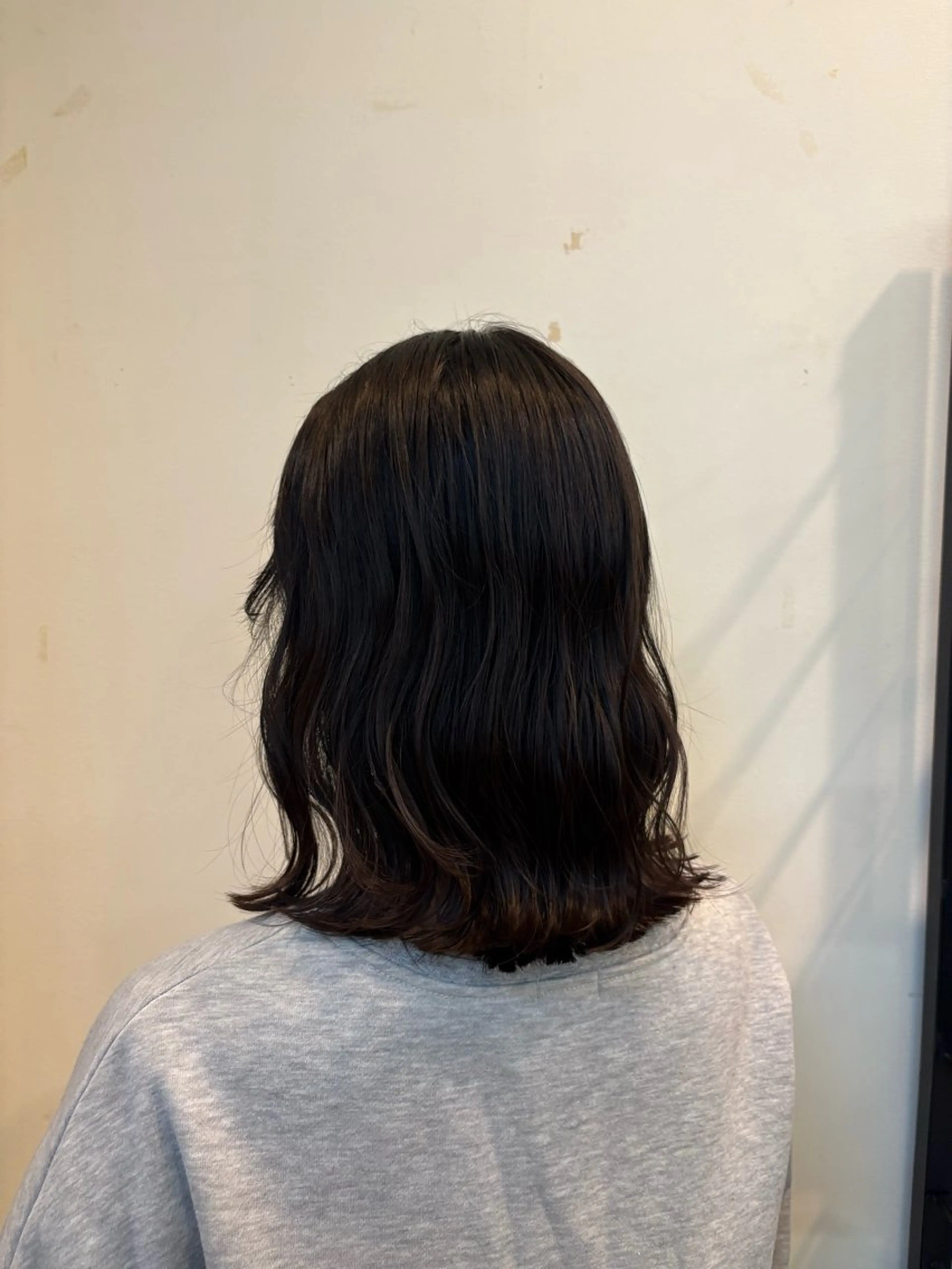 ミディアム パーマ ルプラボウ/豊川/ レイヤー/サクラのヘアスタイル