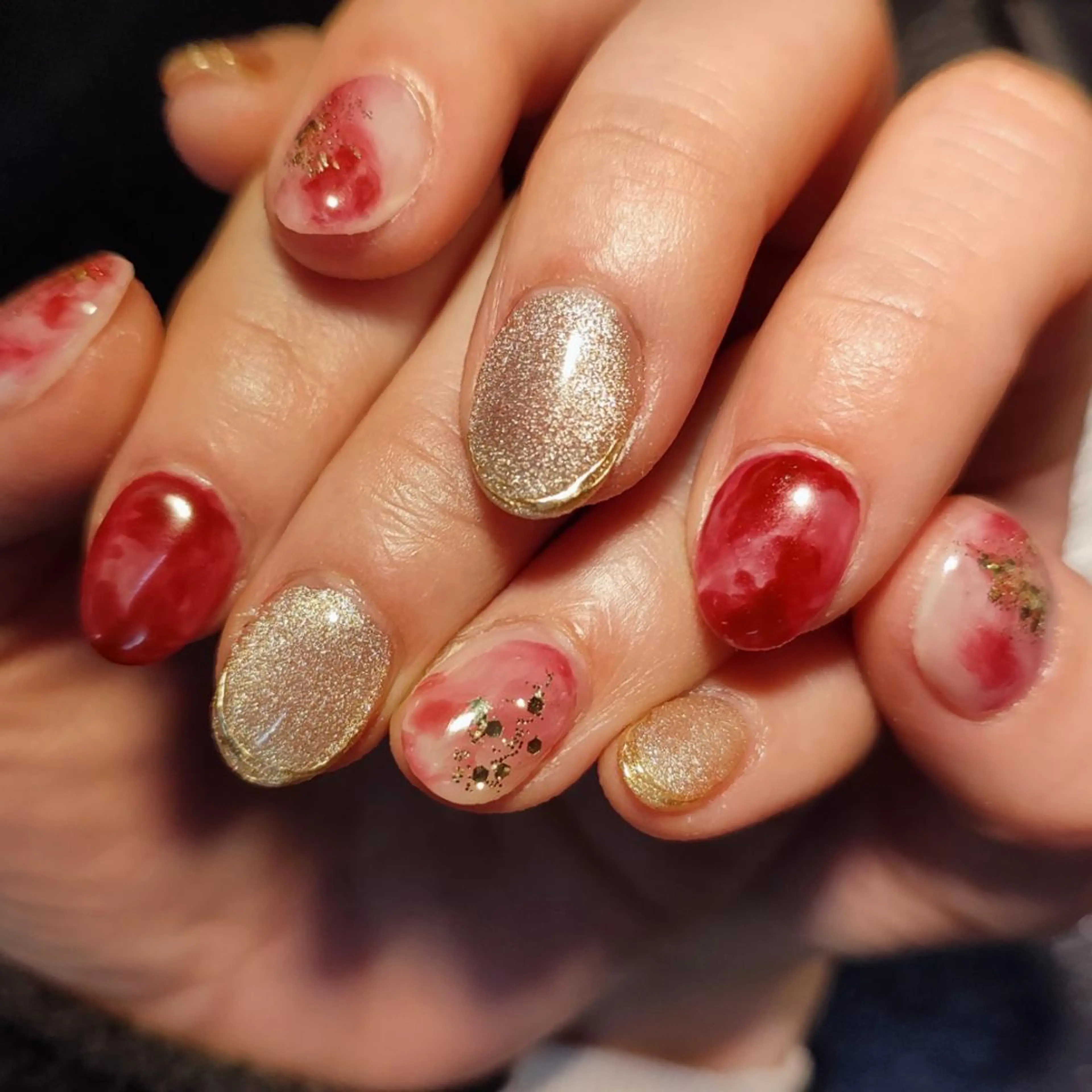 ネイル ハンドネイル RUNWAY 　　の眉毛・アイブロウイメージ