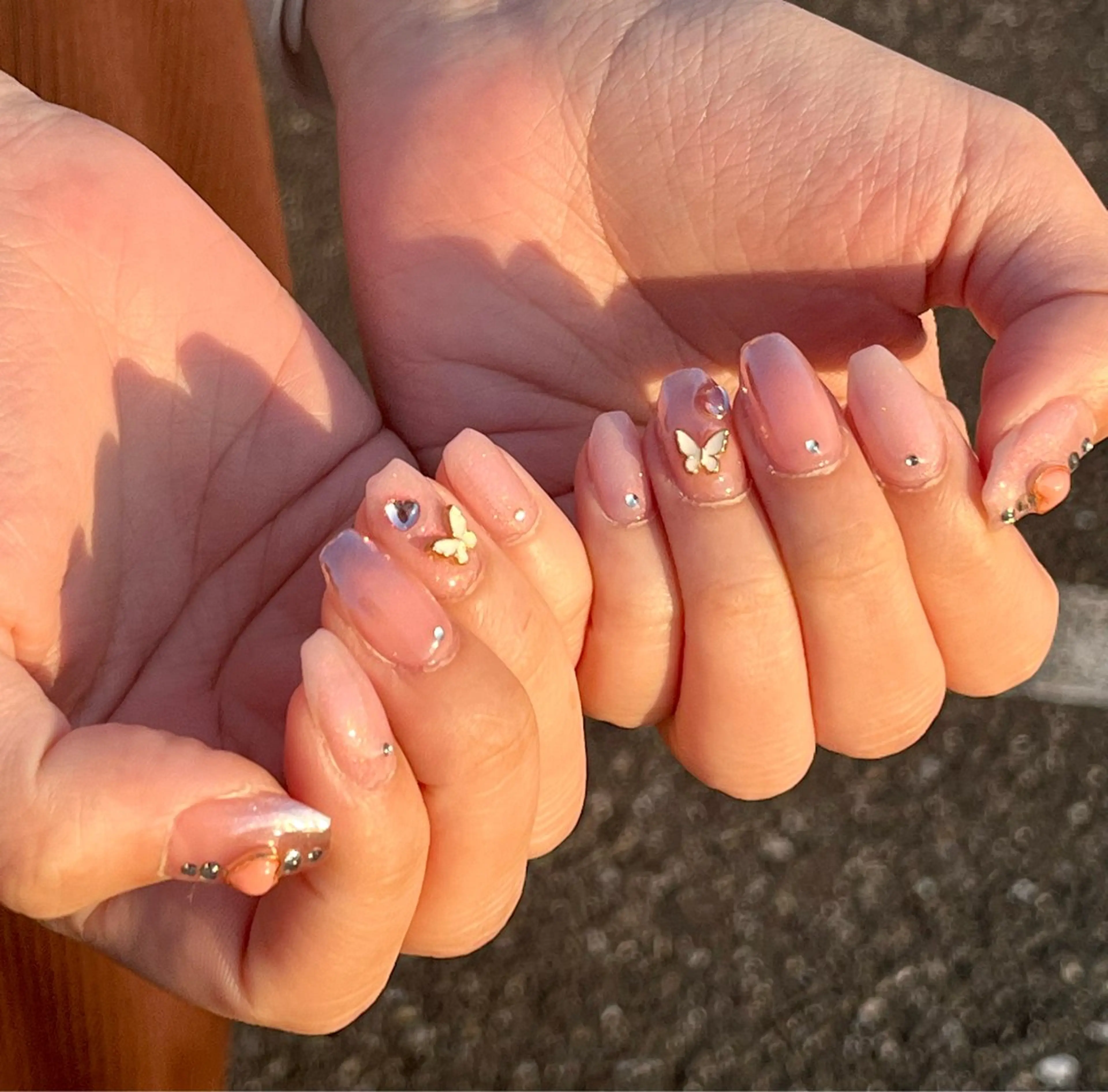 ネイル ラメ(グリッター) ミラーネイル ハンドネイル NailByua 武蔵新城徒歩4分のネイルデザイン