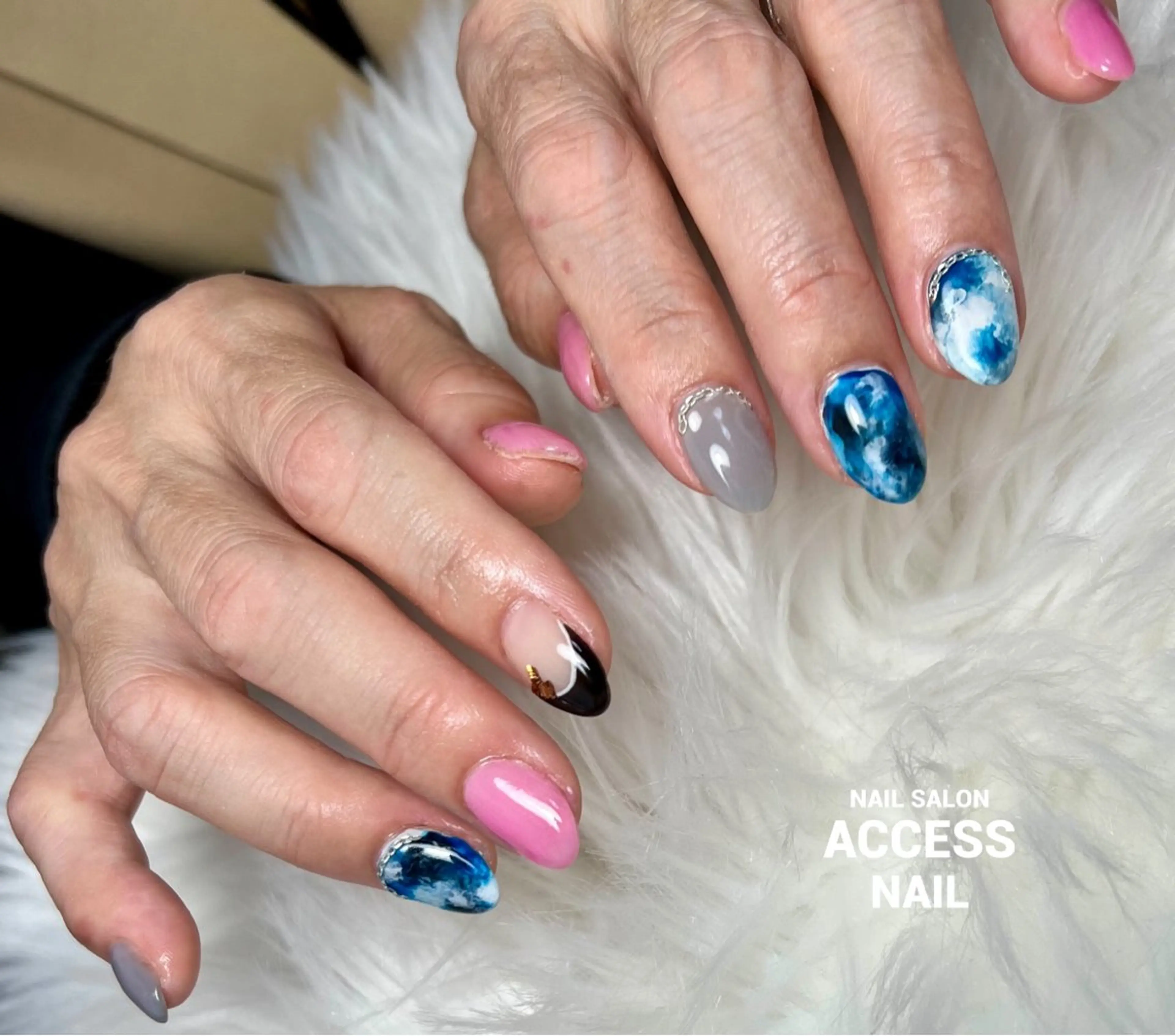 ネイル access nailのネイルデザイン
