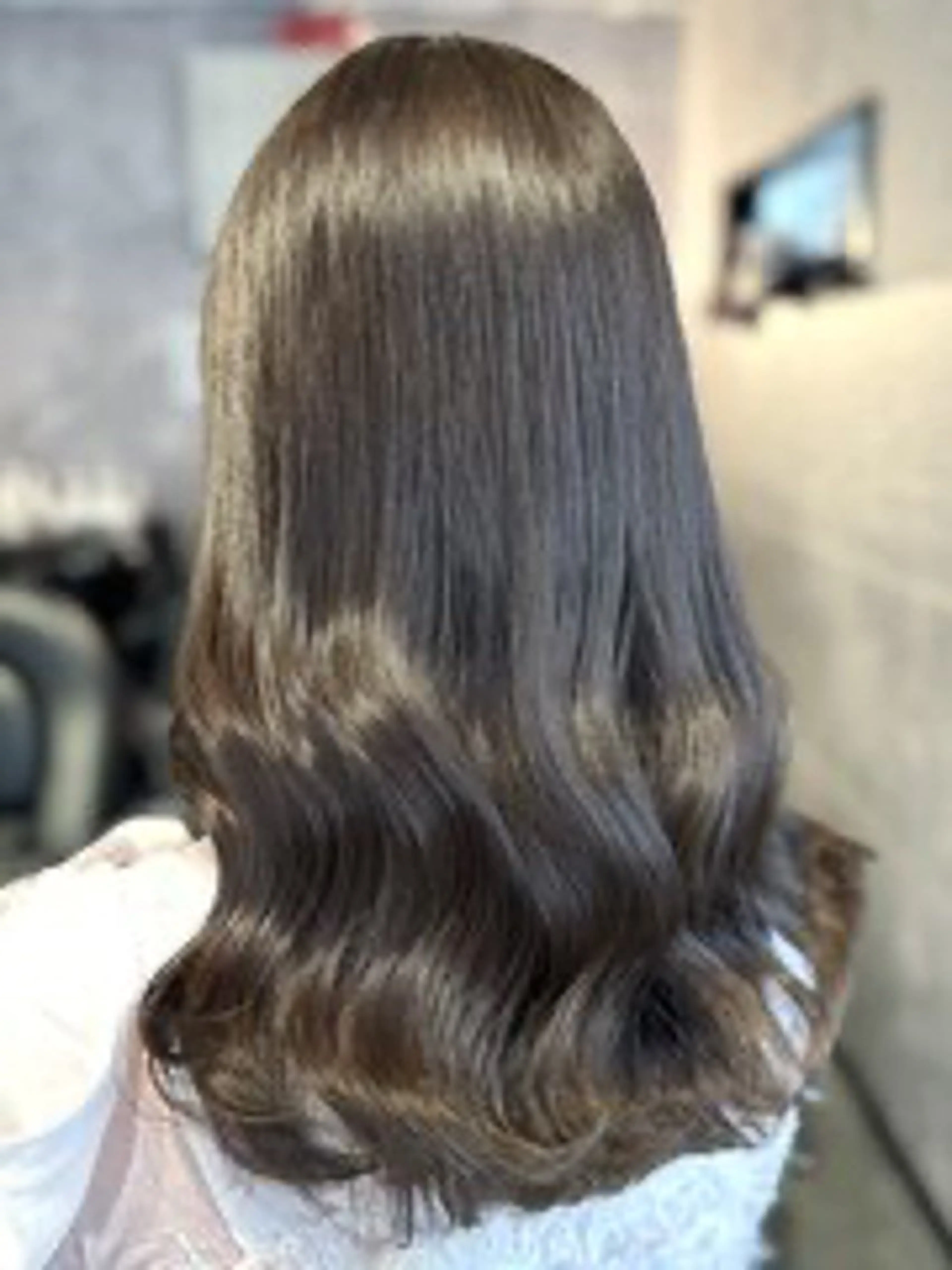 ロング カラー elu あやね‎🤍🫧のヘアスタイル