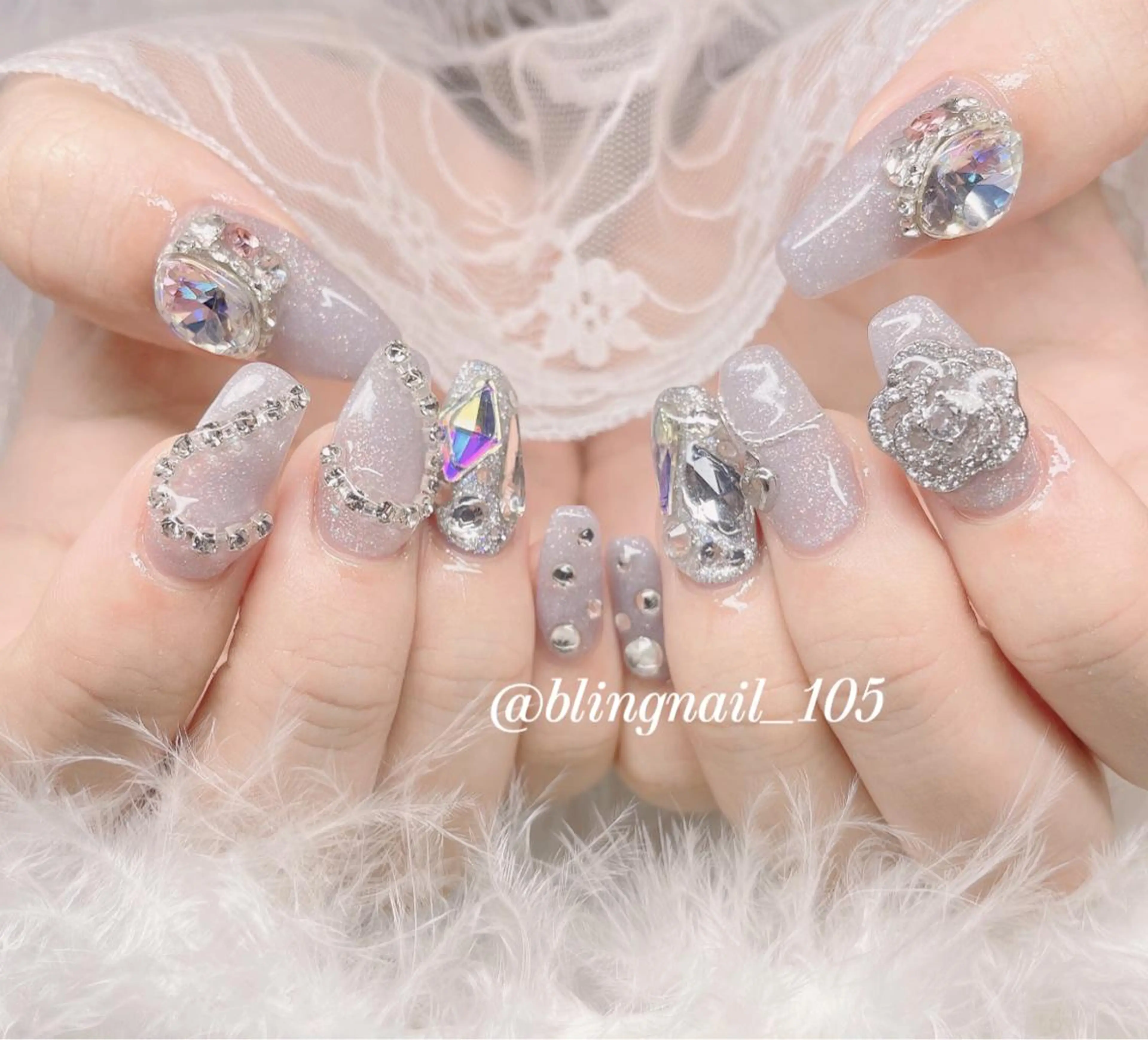 ネイル 23時まで❤︎韓国、 ワンホンネイルのネイルデザイン