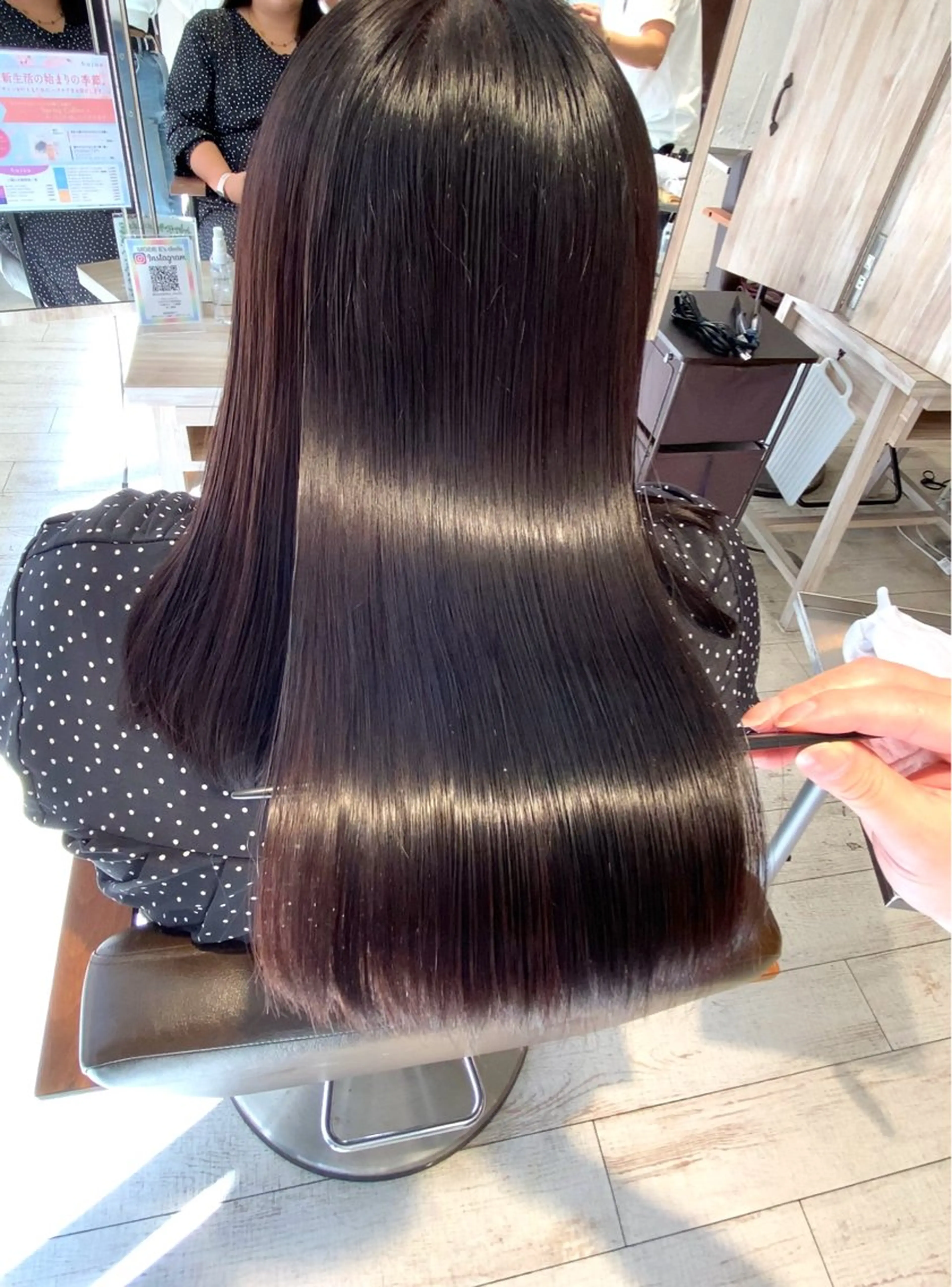 セミロング トリートメント ミルクティーベージュ 山本勝志のヘアスタイル