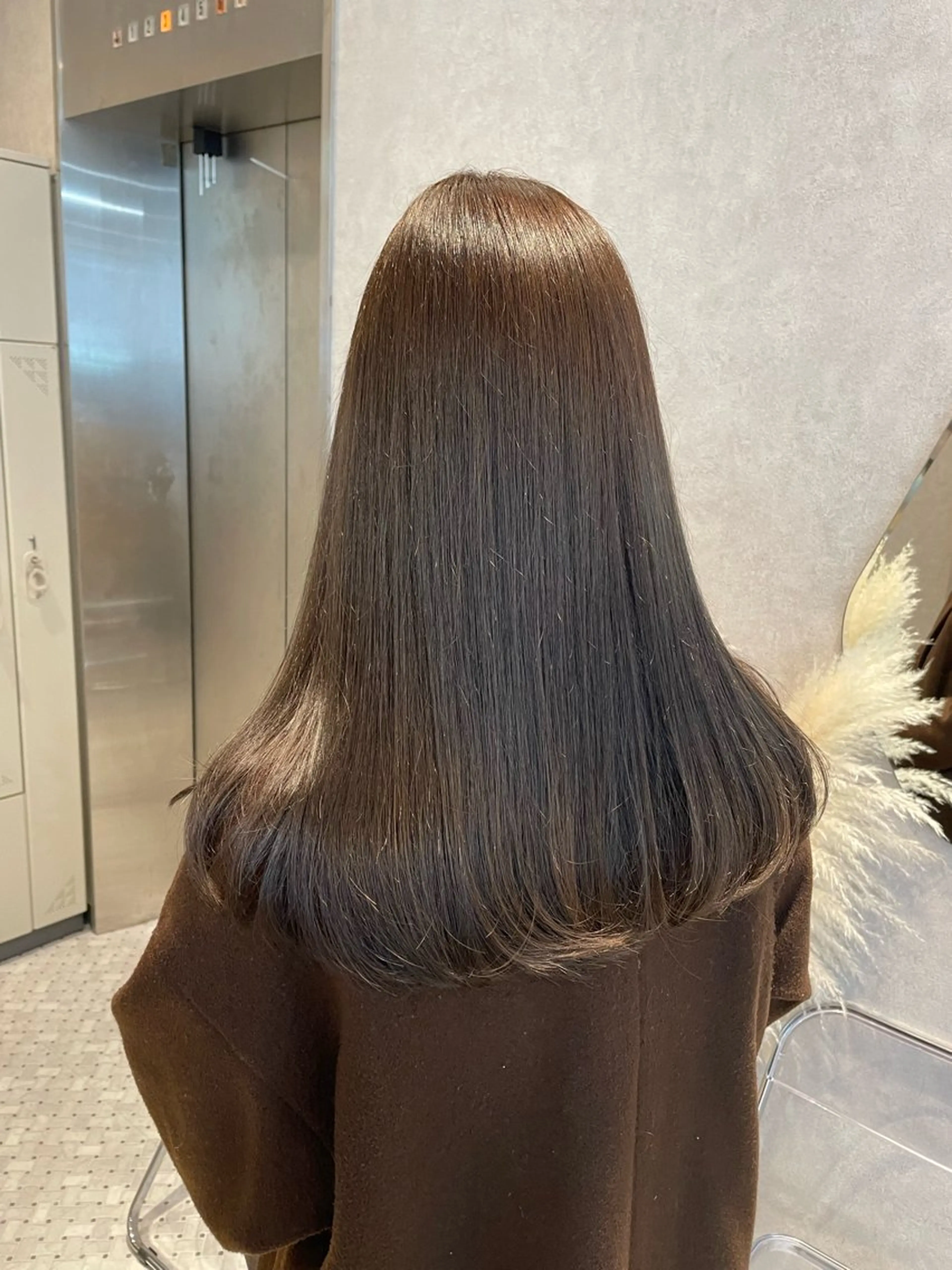 セミロング 女性スタイリスト専門サロン Zina 天神西通り所属・艶髪韓国ヘア MANAMI🎀のヘアスタイル