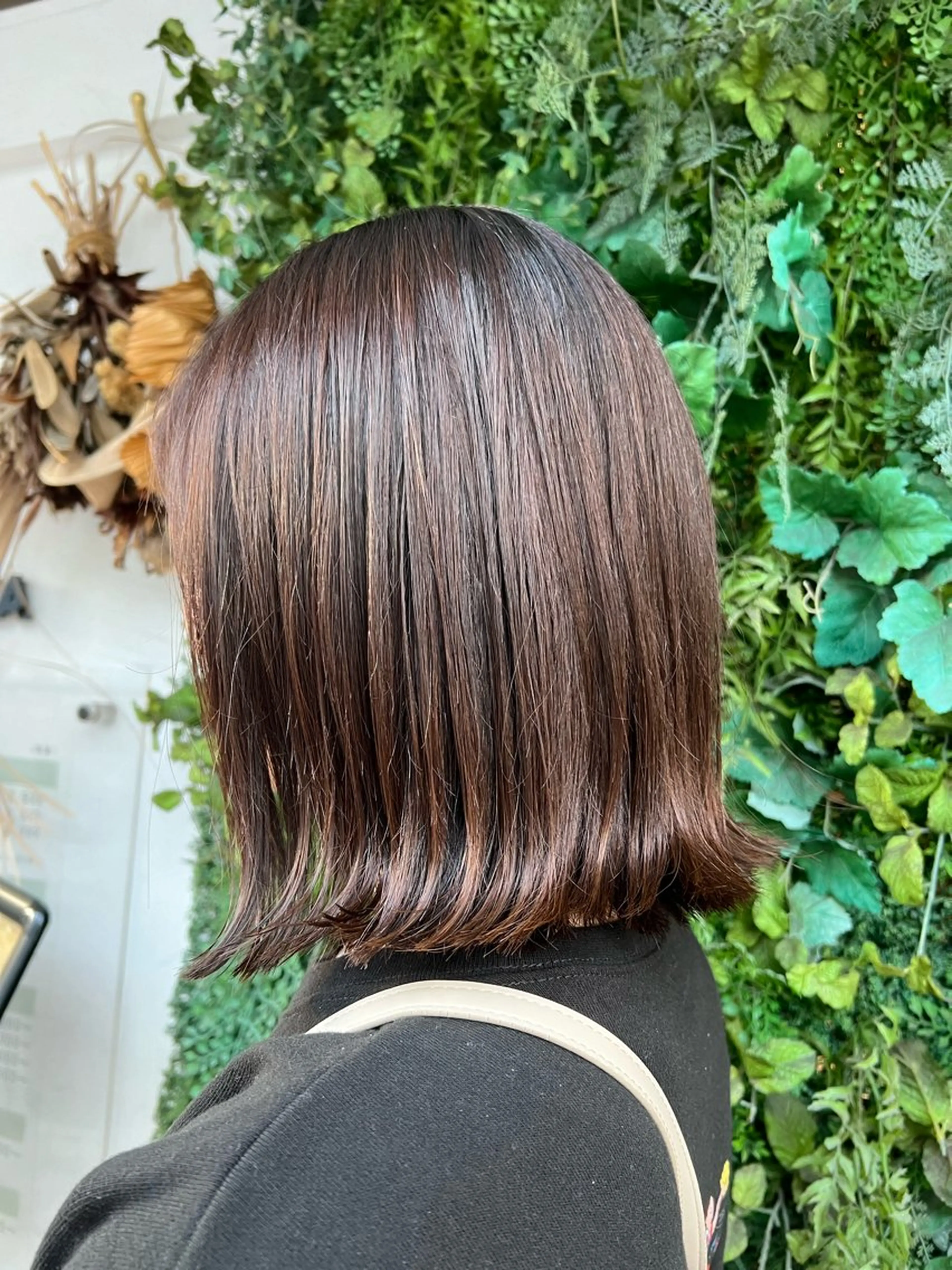 ミディアム 切りっぱなしボブ ボブ カット 朝が楽になる艶髪縮毛 ✨中稲明梨のヘアスタイル