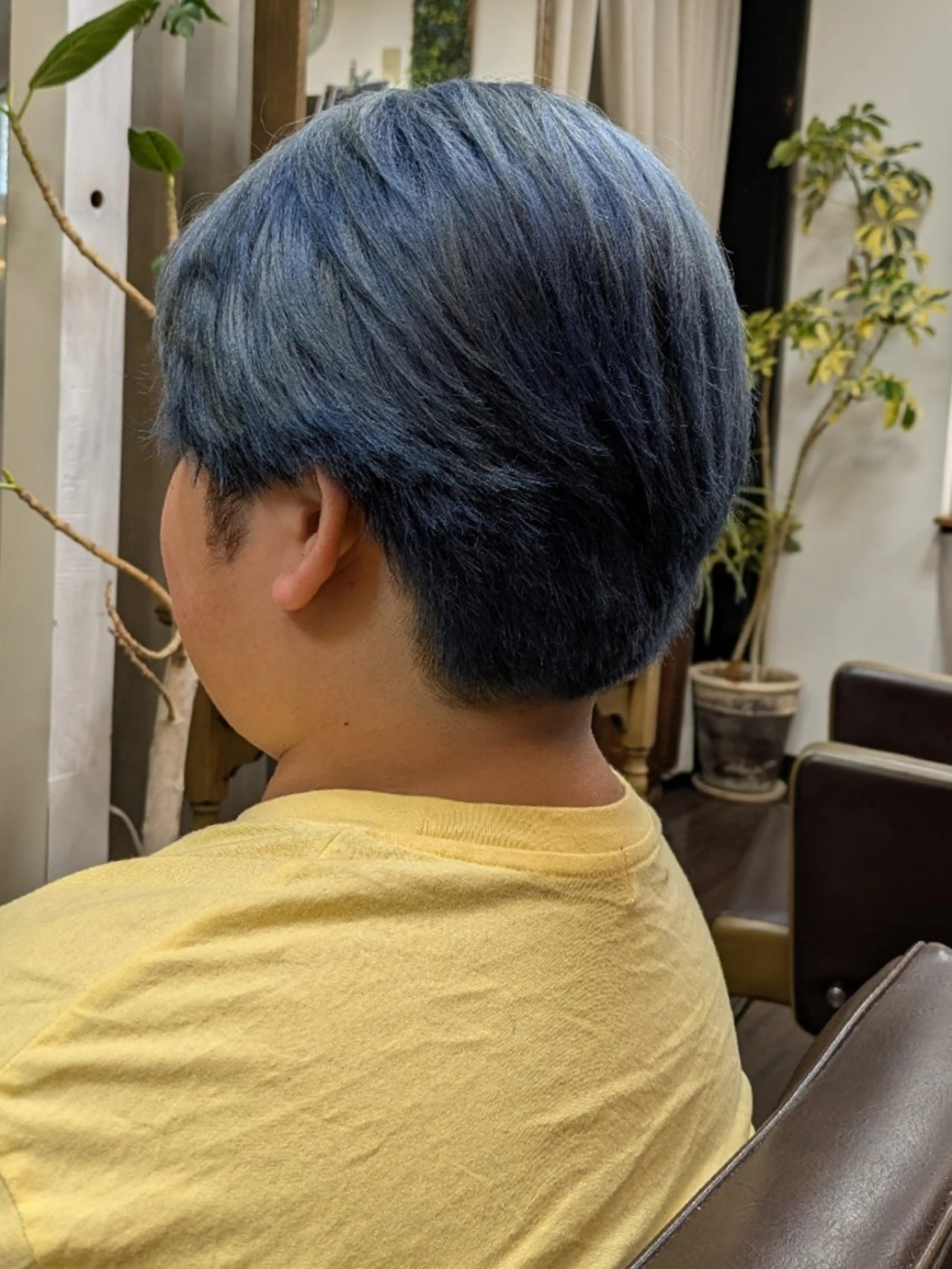 【メンズ限定・モデル募集】カット＋カラー　¥3000〜　※ダブルカラー可(ブリーチ一回につき＋¥1500)の写真