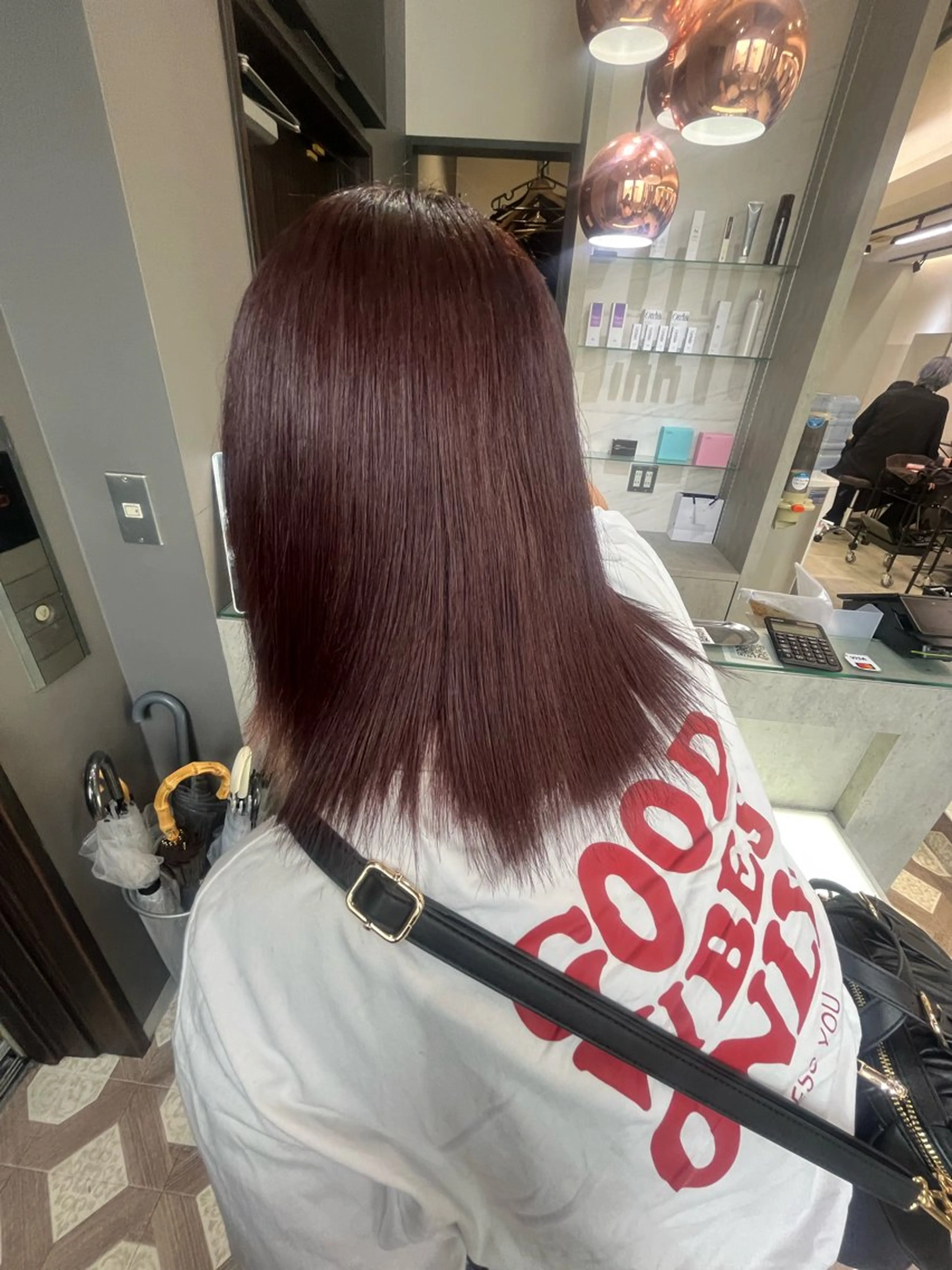 カラー ユイ☆ハイトーン ☆ブリーチデザインのヘアスタイル