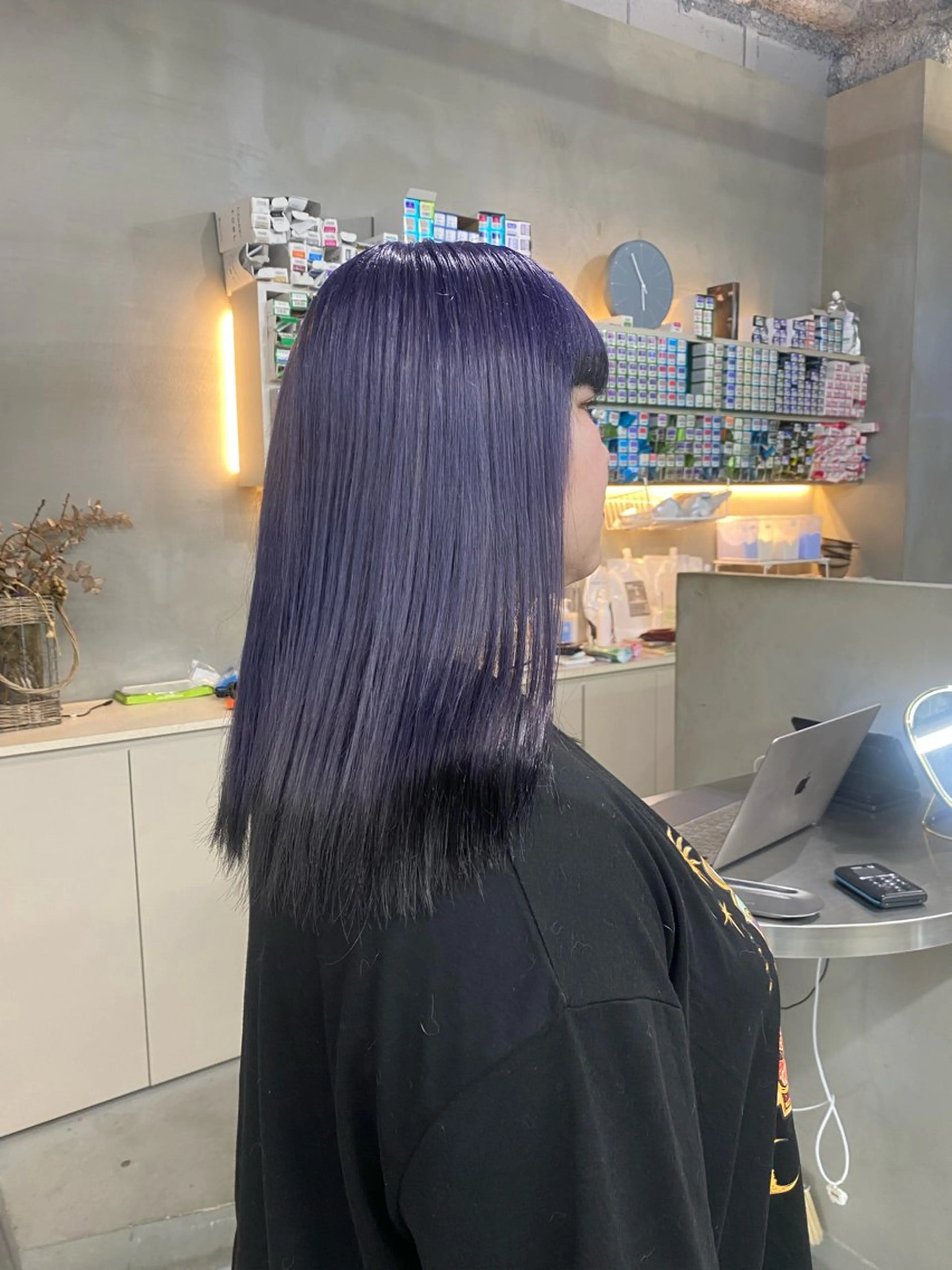 セミロング カラー ヘアカラー qulim所属・前橋 姫奈のヘアスタイル