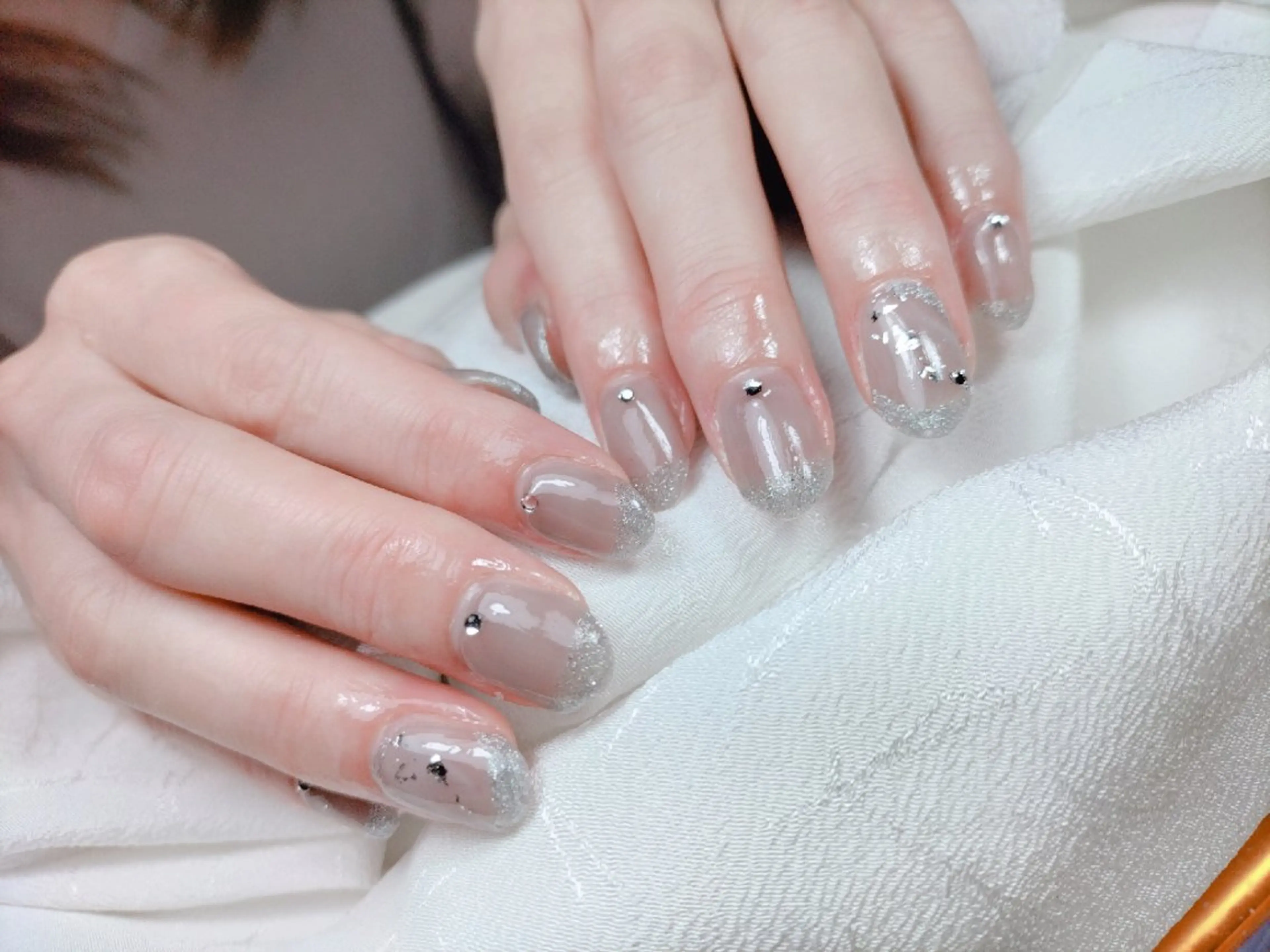 ネイル 小金井市のネイル ・美肌・眉毛やさんの眉毛・アイブロウイメージ