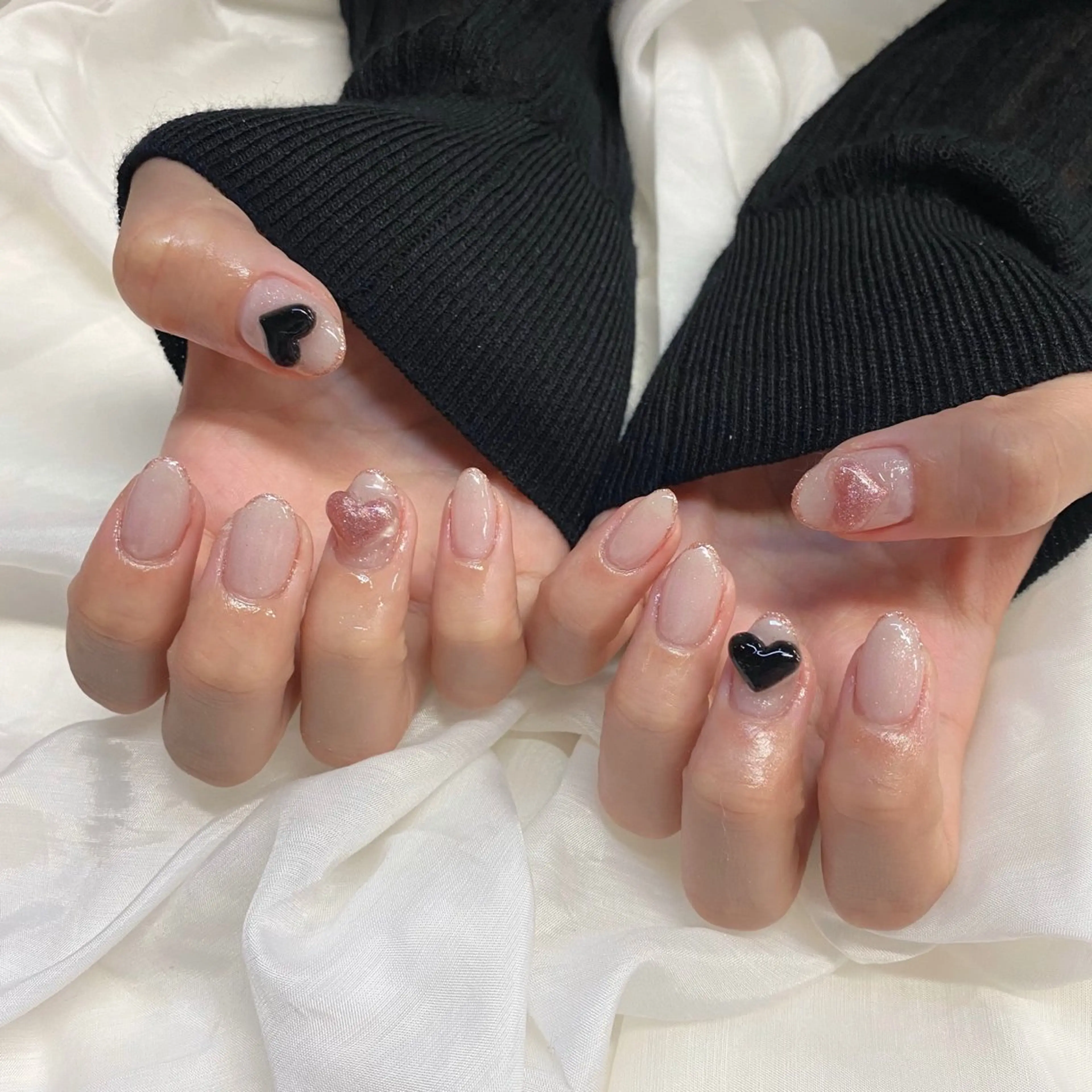 【当店オフ無料☁️】ラメ.カラーラインネイル💅🏻💕💕細ラインDesign💅🏻オフィスネイルにオススメ💻✨の写真