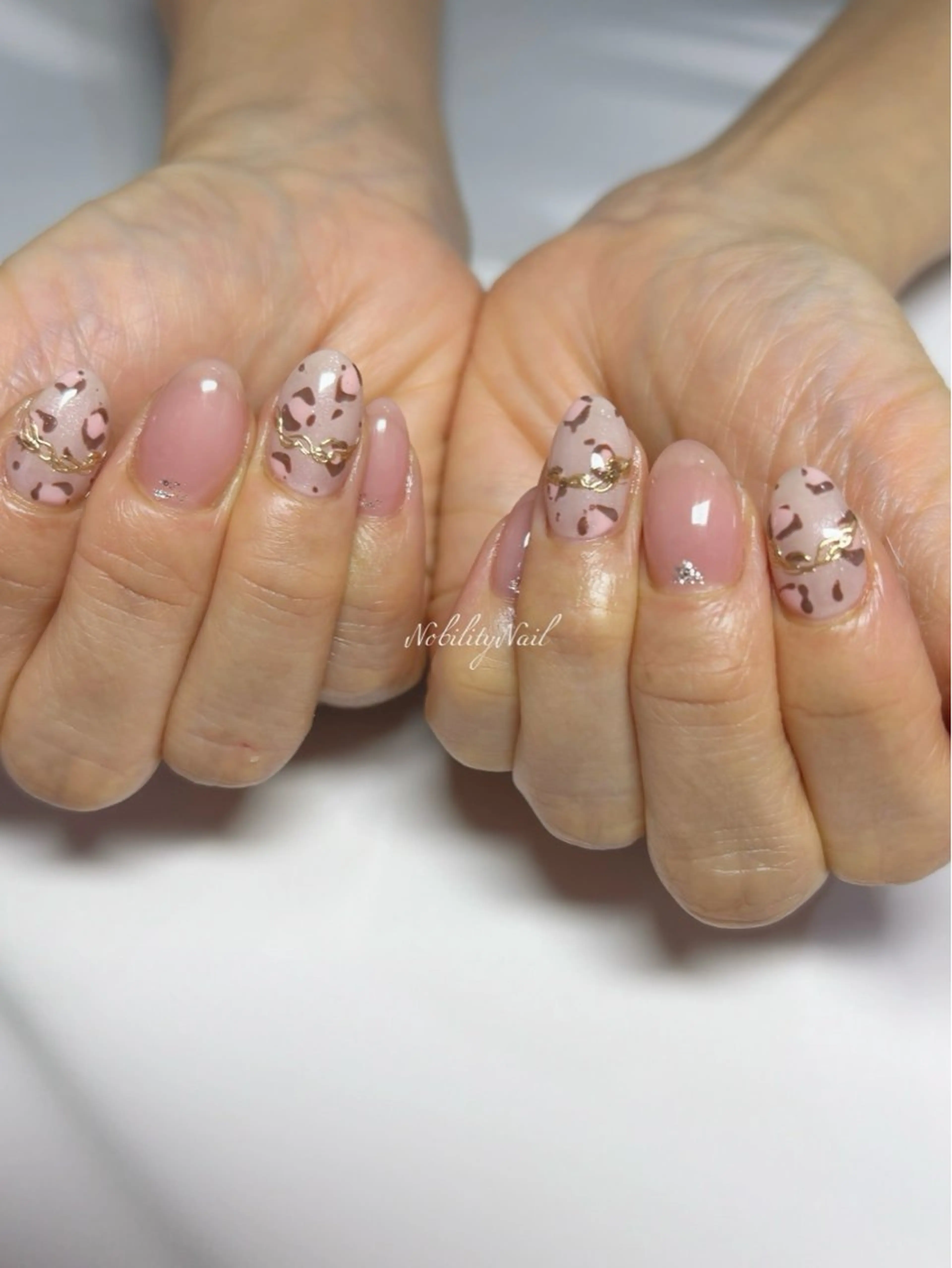 ネイル アニマル柄 ネイルサロンNobilityNail所属・風口 麻由子のネイルデザイン