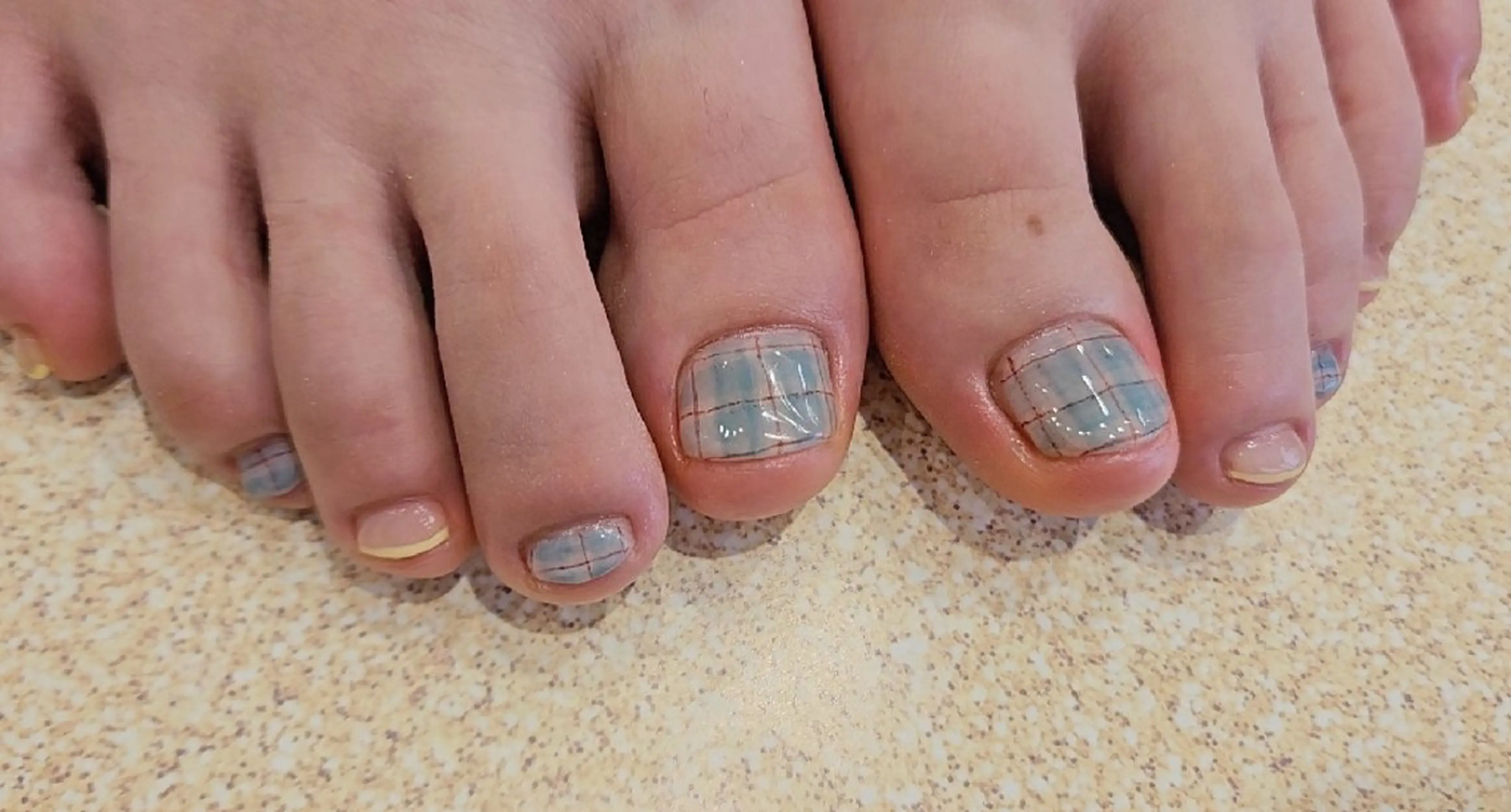 ネイル フットネイル 関口 友菜のヘアスタイル