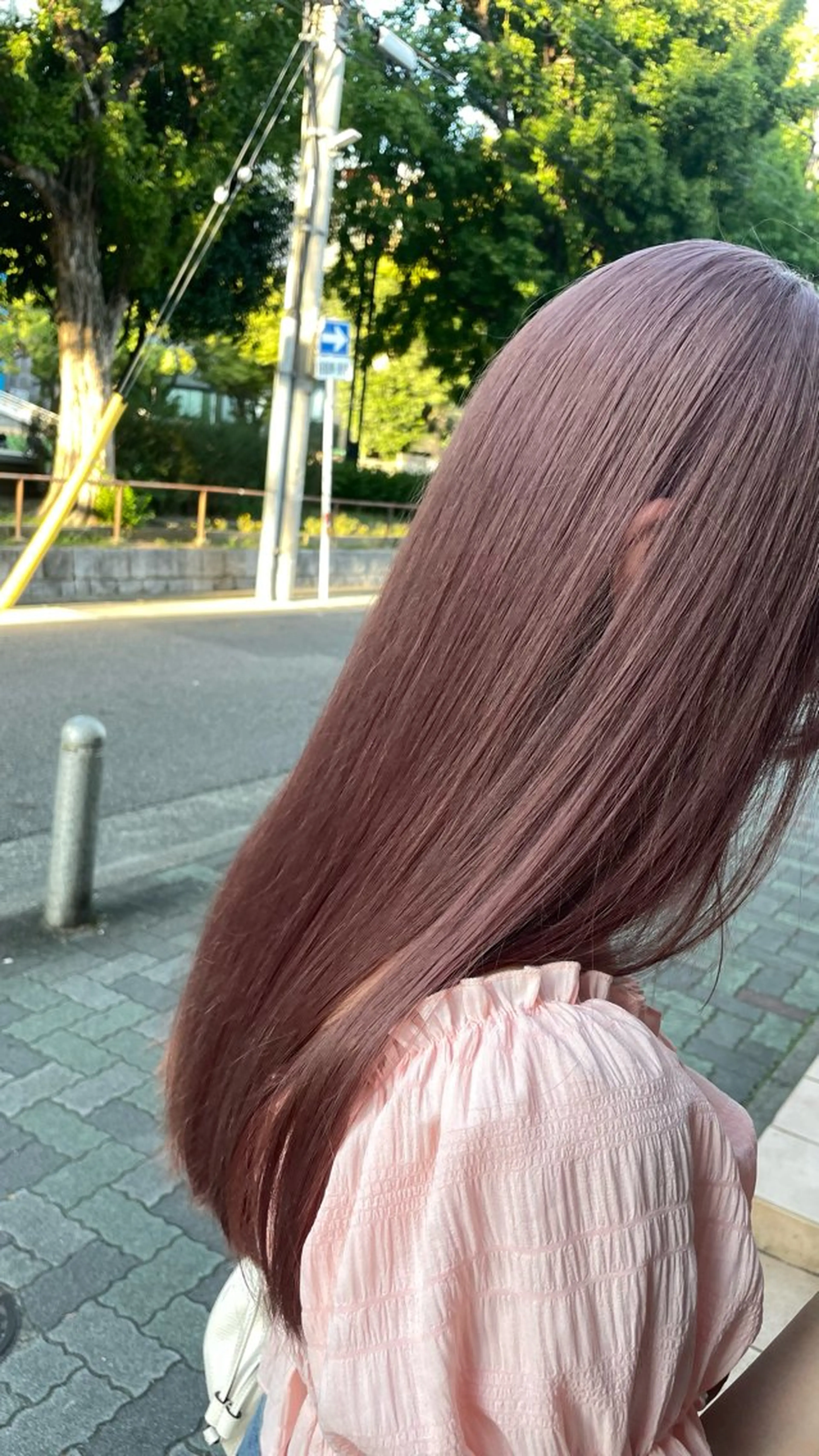 ロング カラー ブリーチ/髪質改善/ ハイトーン/暖色のヘアスタイル