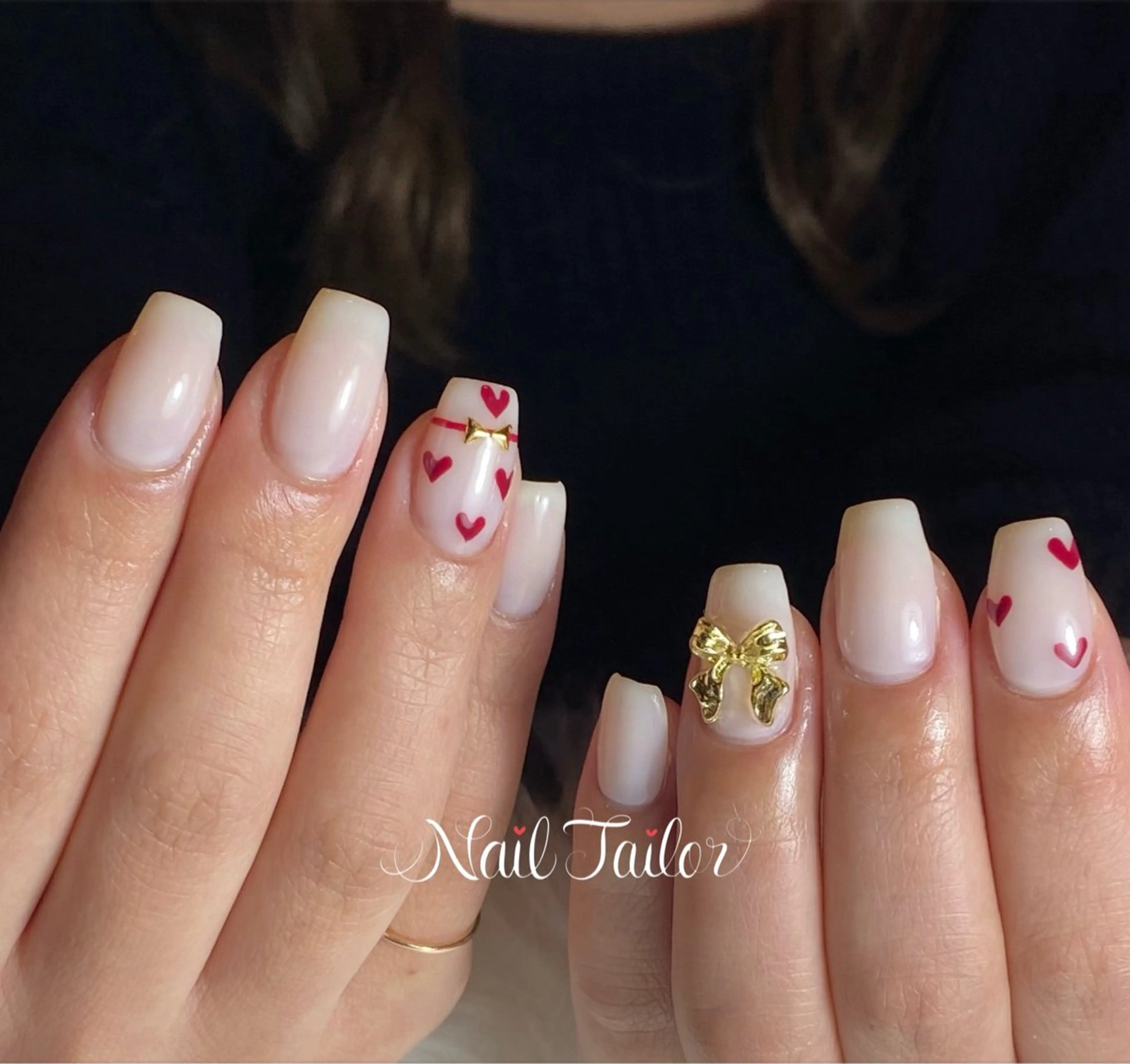 ネイル 長さ出し ハート オフィスネイル リボン 冬ネイル ハンドネイル 〜Nail Tailor〜　ネイルテイラー所属・NailTailor ネイルテイラーのネイルデザイン