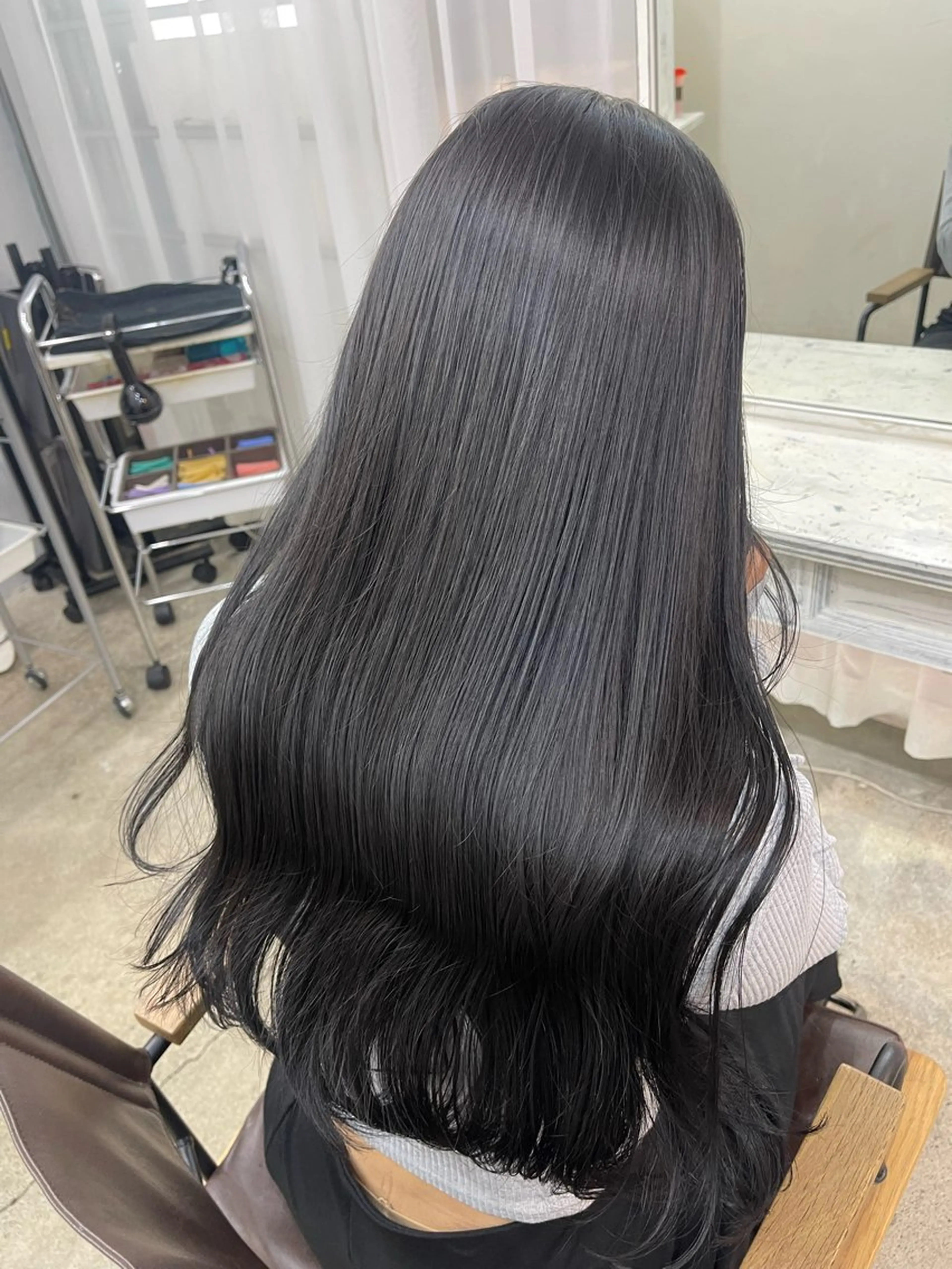 ロング 顔まわりレイヤー/ bob及川亜沙美のヘアスタイル