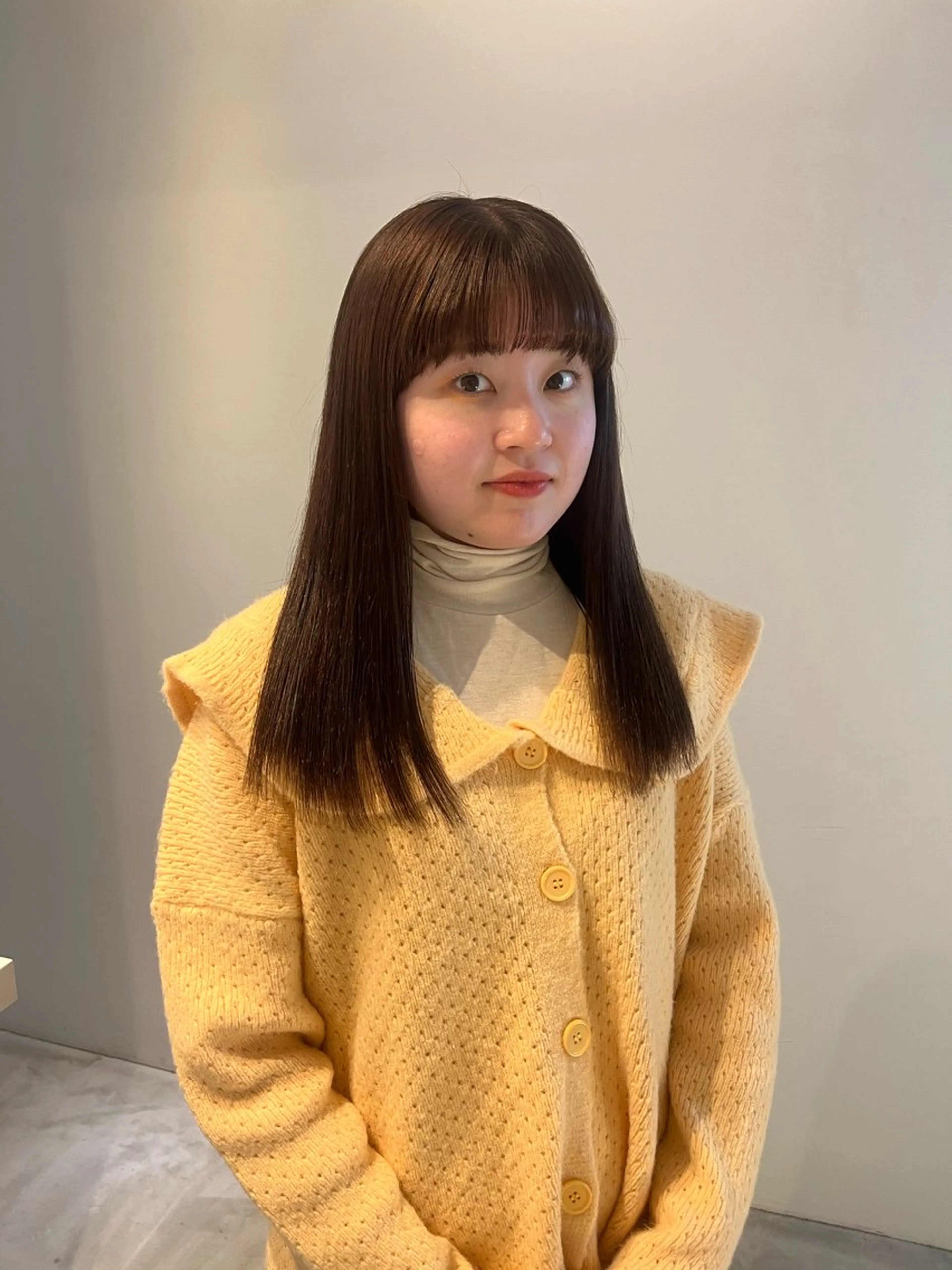 セミロング ALLYS 渋谷店所属・最高級の艶のある カラーmei🎨のヘアスタイル