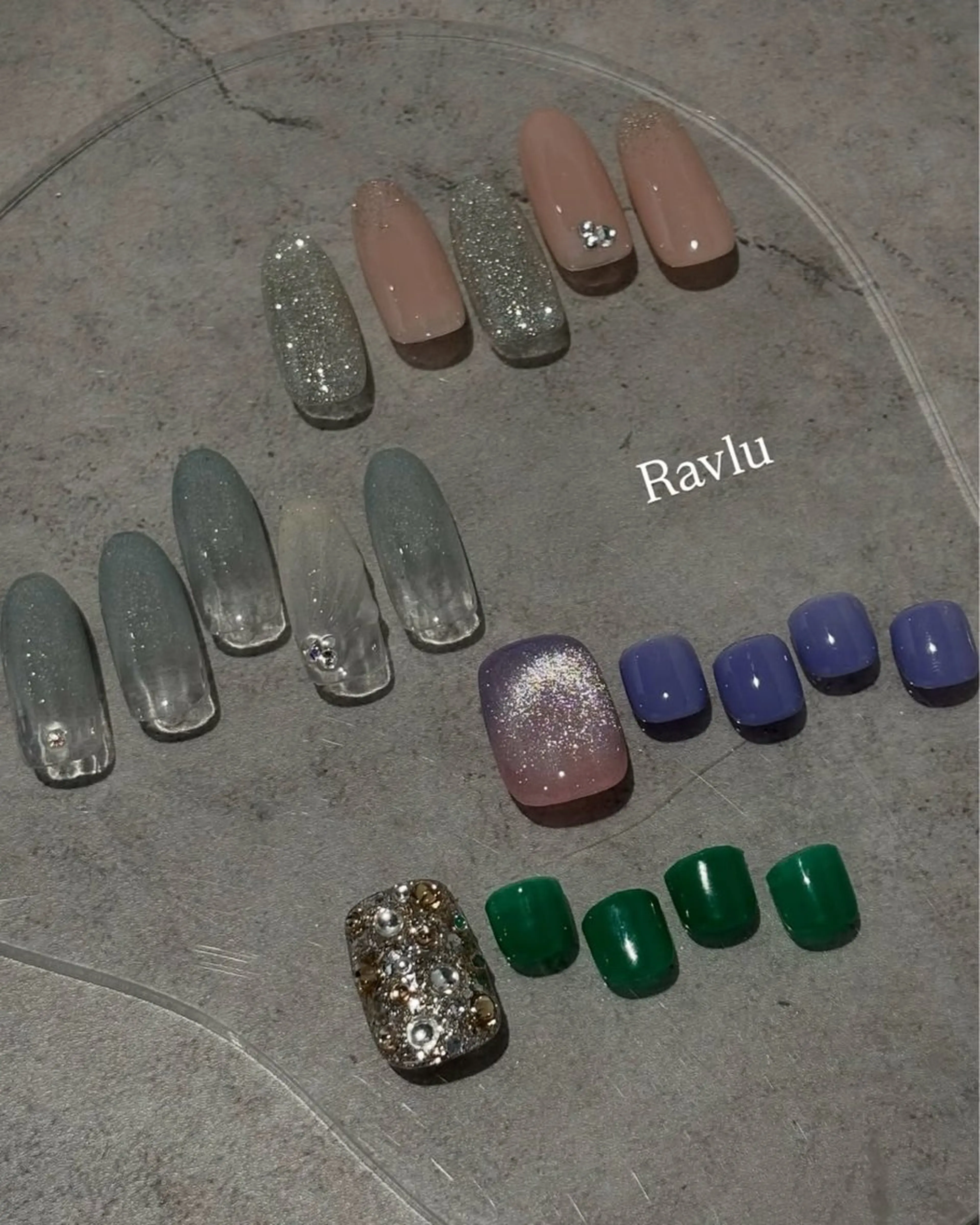 Monthly Designの写真