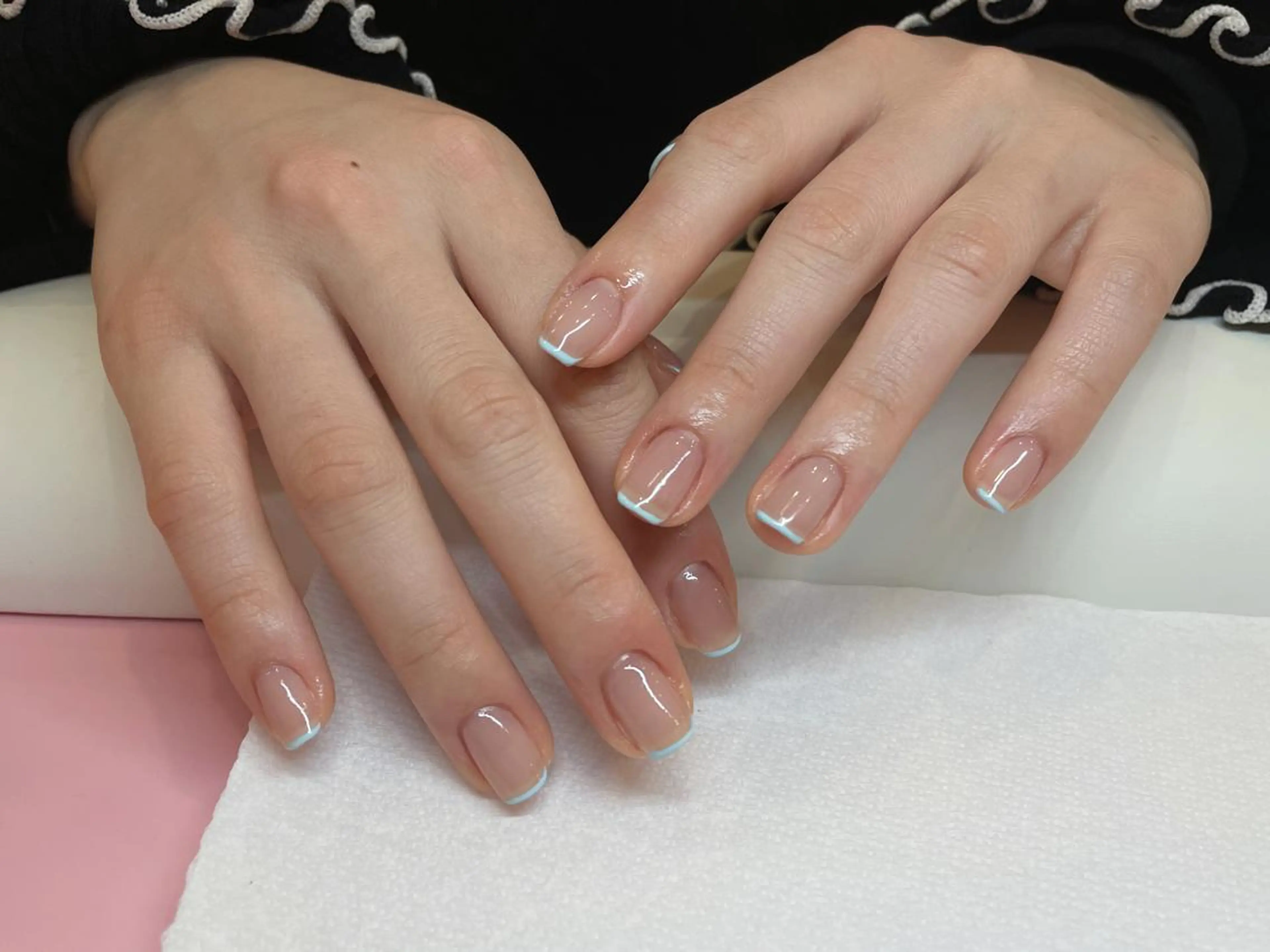 カラー ネイル フレンチネイル Ui_Amor (パラジェル)のネイルデザイン