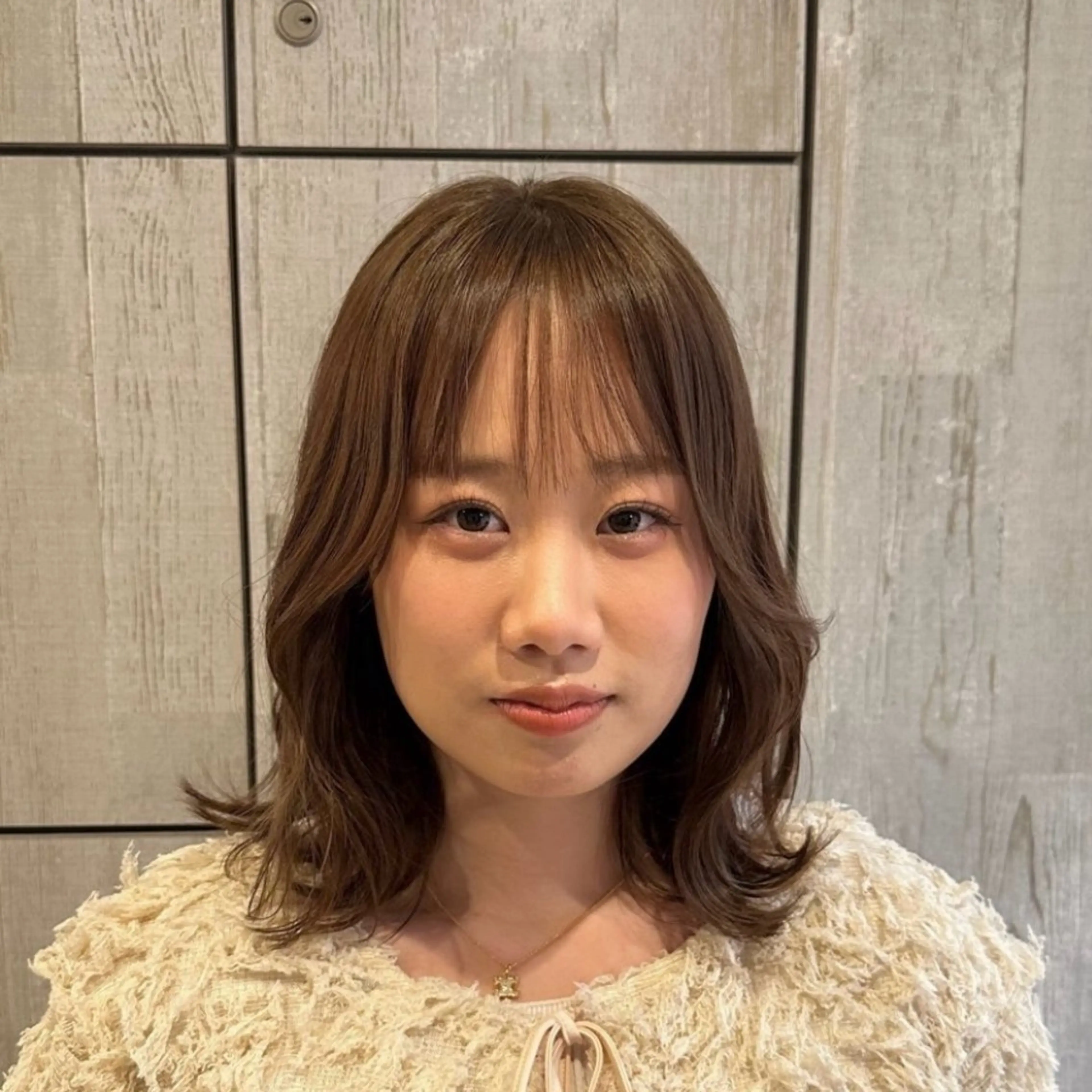 ミディアム 柔らかいcolor ￤韓国￤🩰マユ🩰のヘアスタイル