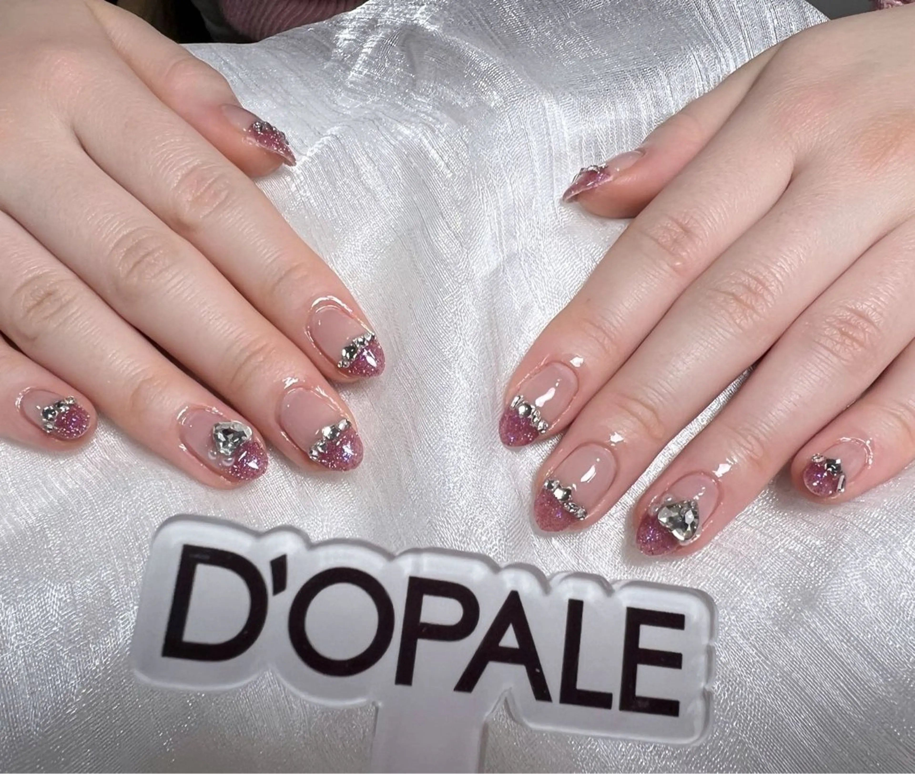 ネイル D‘OPALE所属・DOPALE、もも 彦奇のネイルデザイン