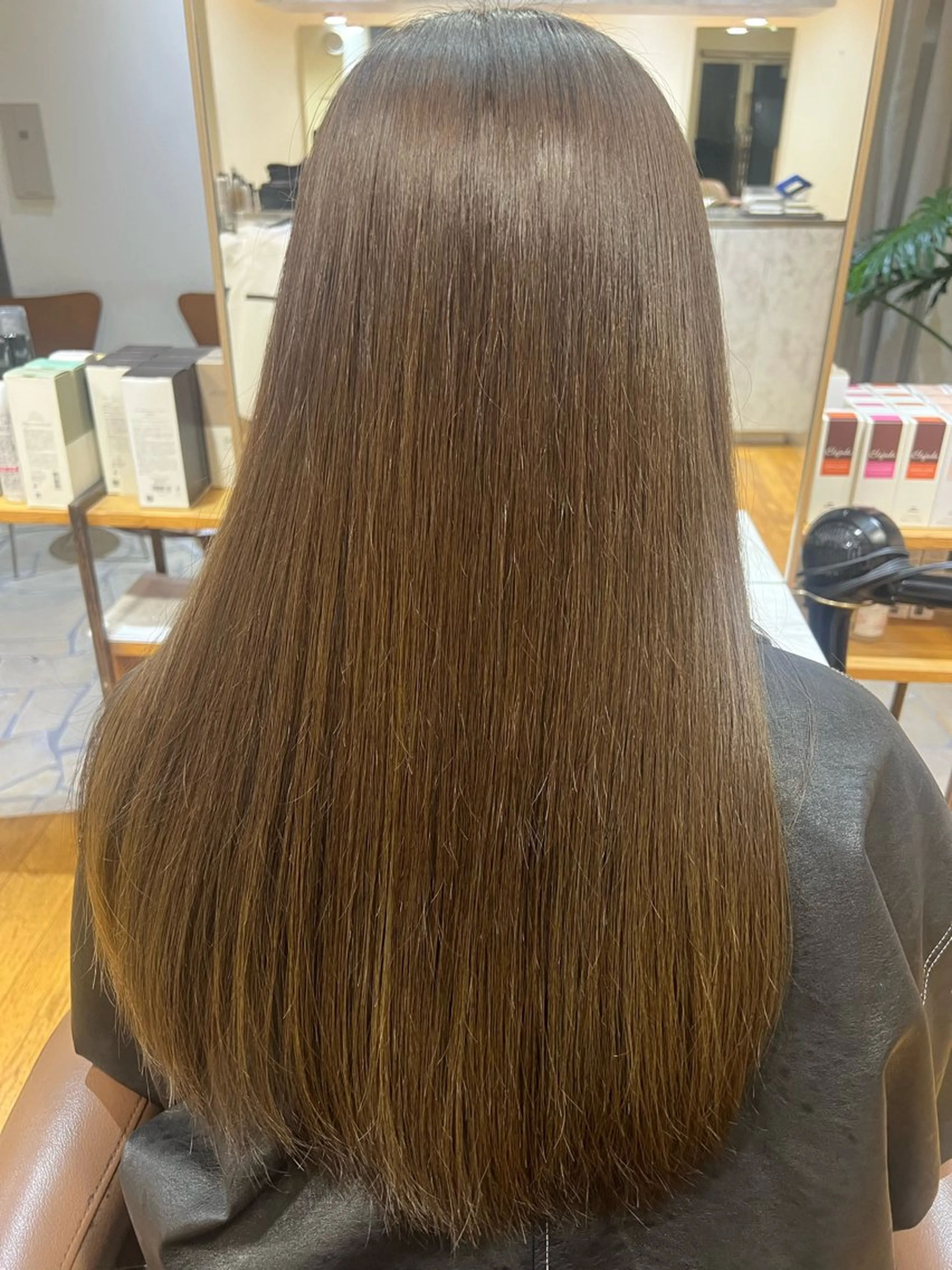 ロング ヘアカラー トリートメント Moto nanamiのヘアスタイル