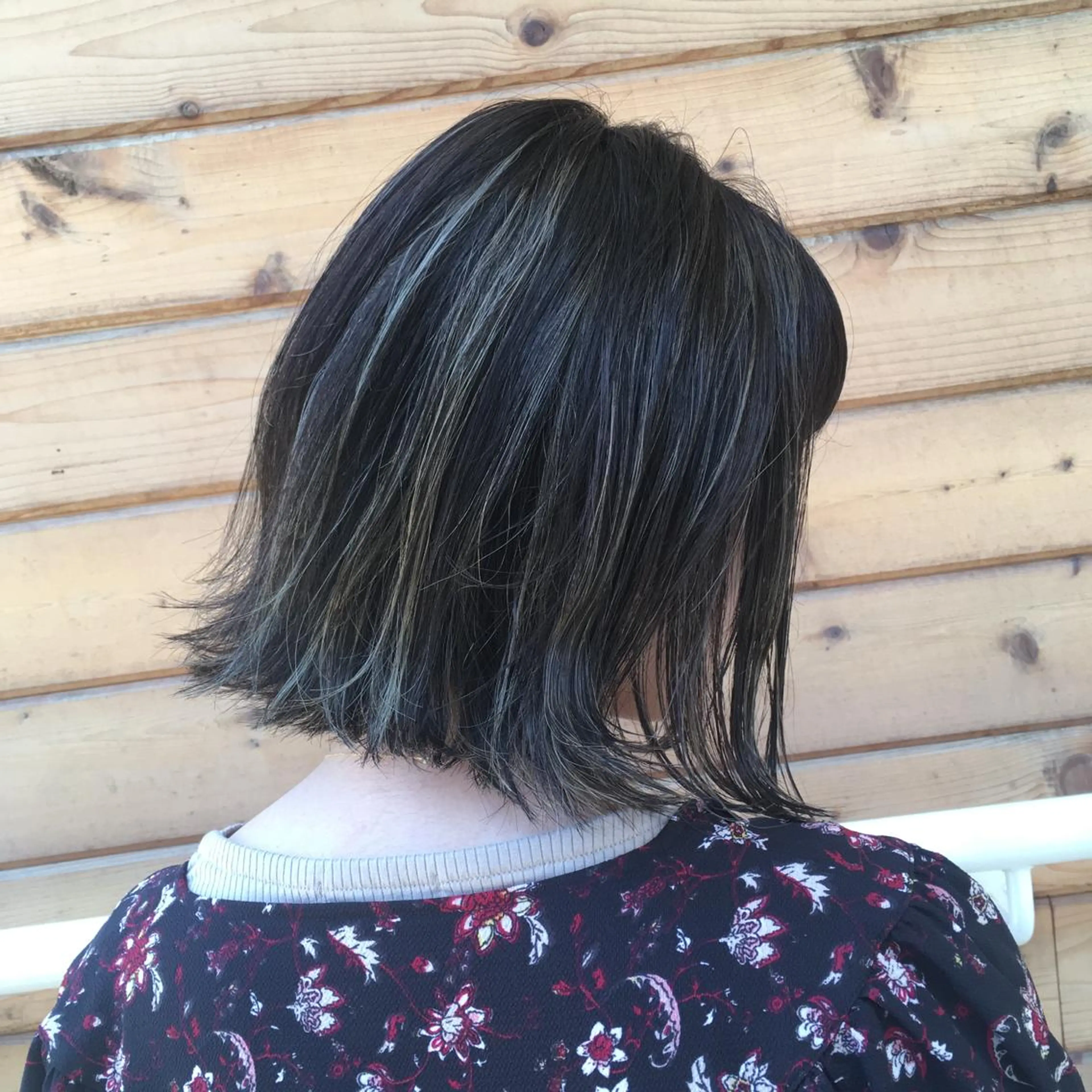 ミディアム カラー ハイライトカラー ハイライト tipi 香椎・千早のヘアスタイル