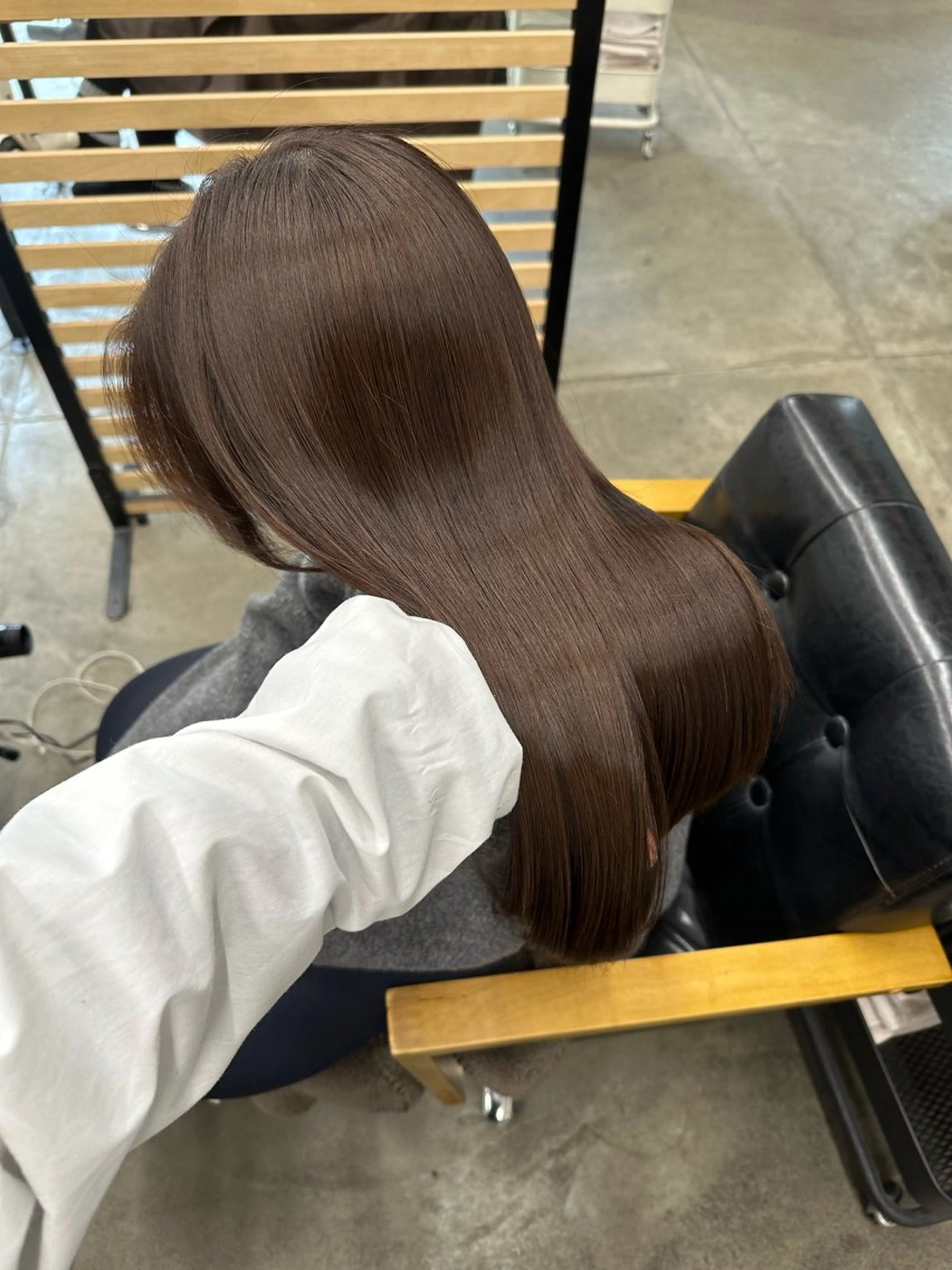 セミロング カット 縮毛矯正 トリートメント ひろし/髪質改善/ 縮毛矯正/上品✨のヘアスタイル