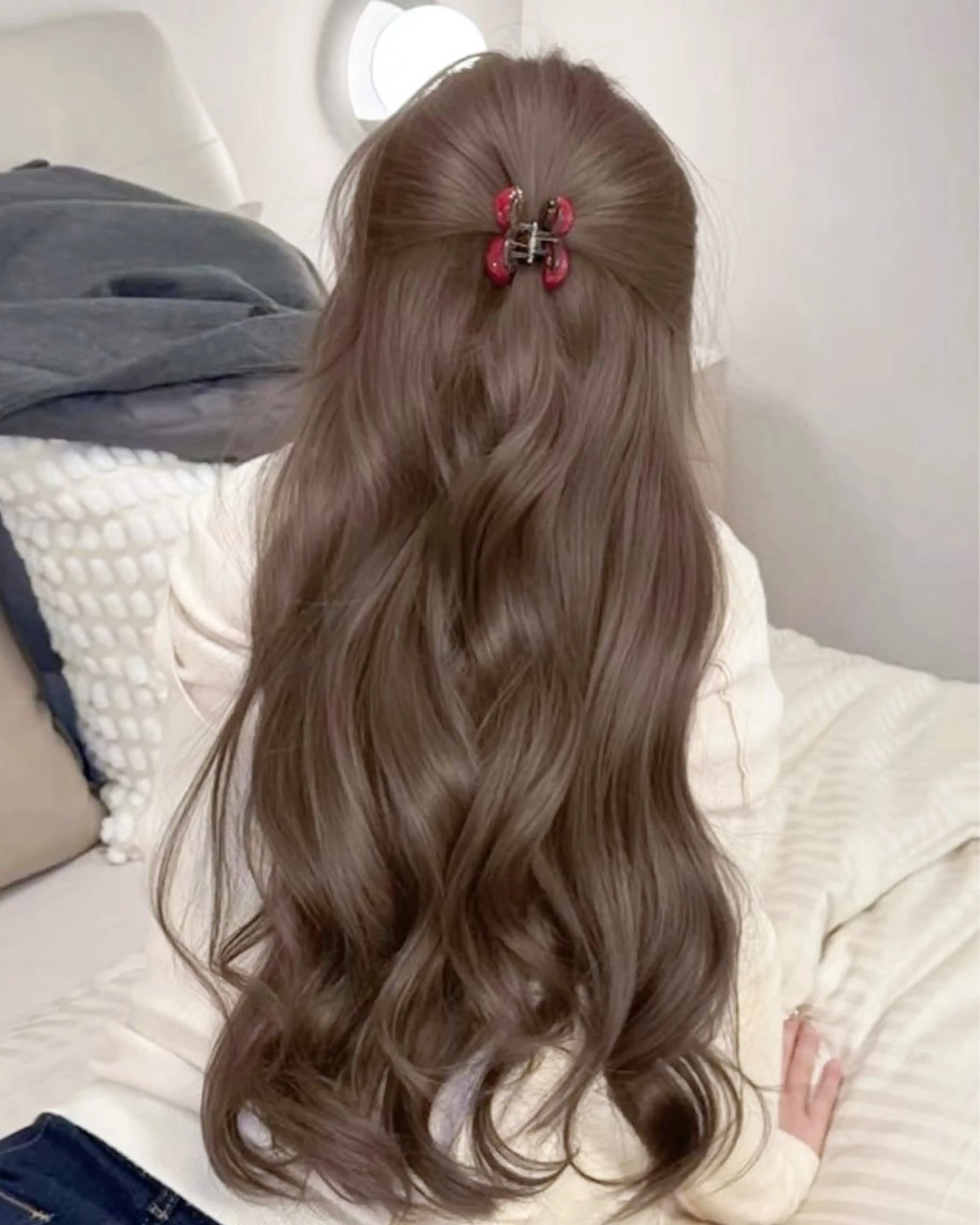 セミロング カラー ヘアアレンジ ベージュカラー ブリーチ ブラウンカラー 透明感カラー ダブルカラー ヘアカラー トリートメント ヘアセット 赤み消し🫧韓国ヘア 🫧藤岡誠也のヘアスタイル