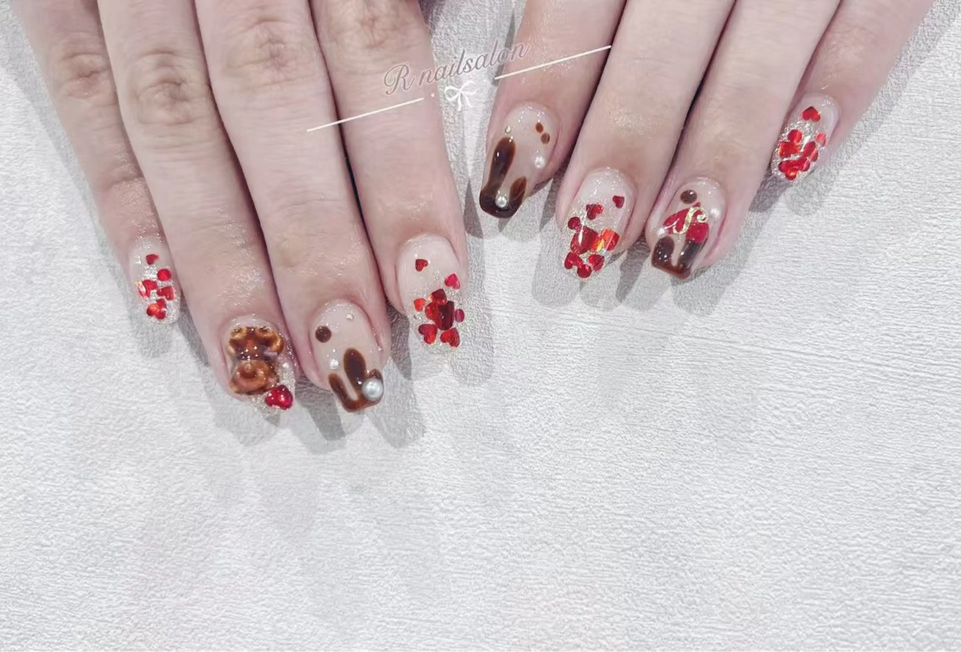 セミロング R NAILSALONのネイルデザイン