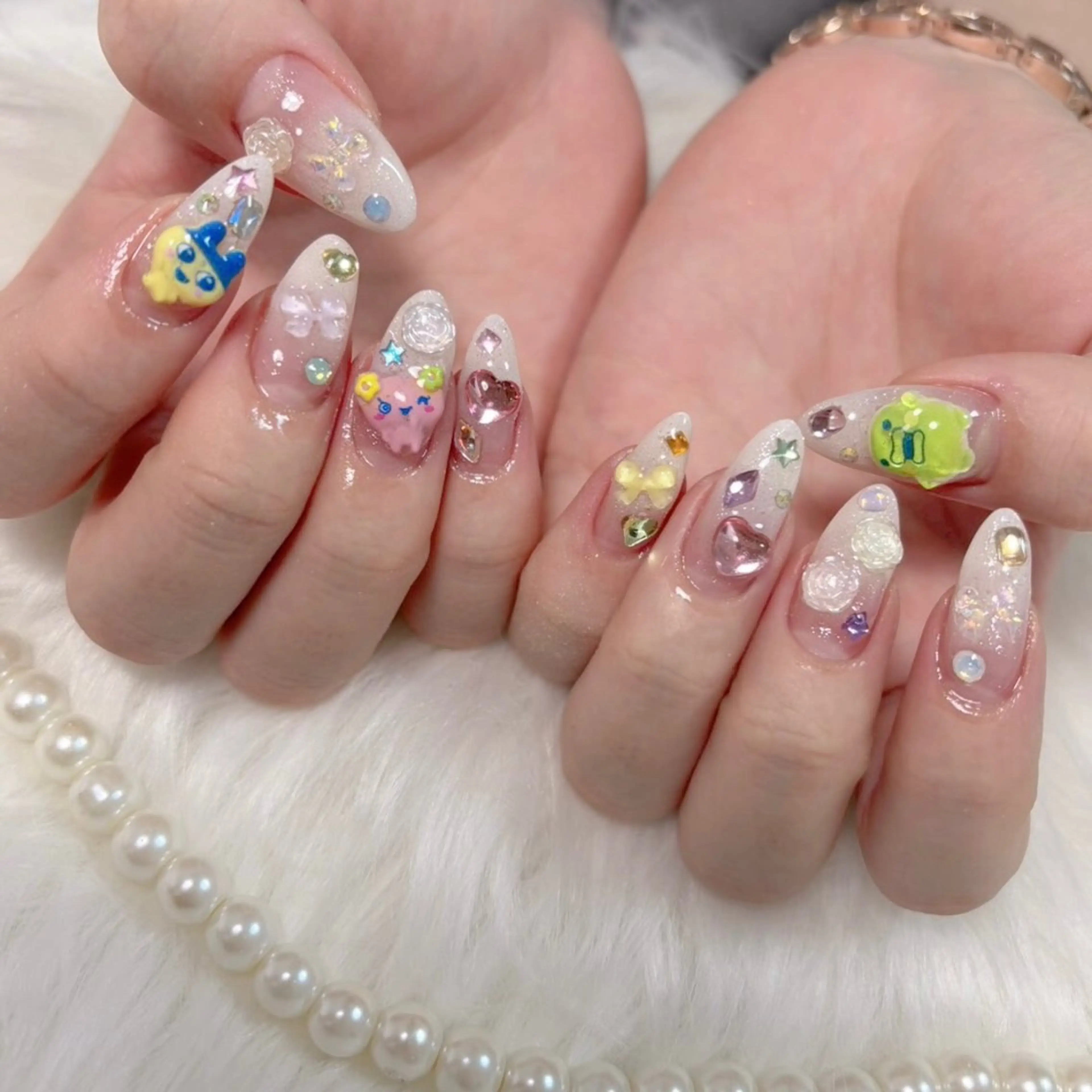 ネイル ハンドネイル nana 🎀予約受付中のネイルデザイン