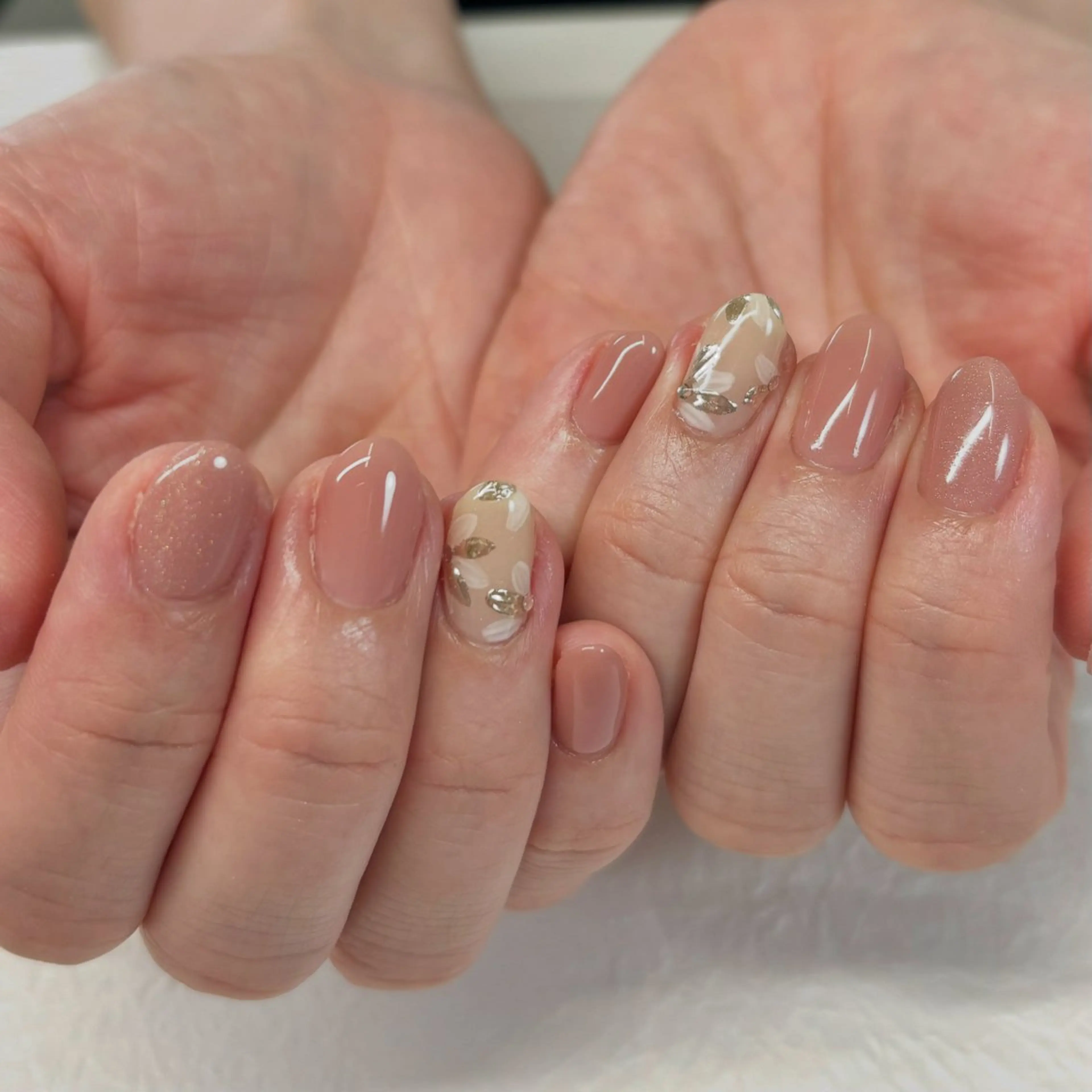 平日限定🉐定額シンプルデザイン（オフケア込み）の写真