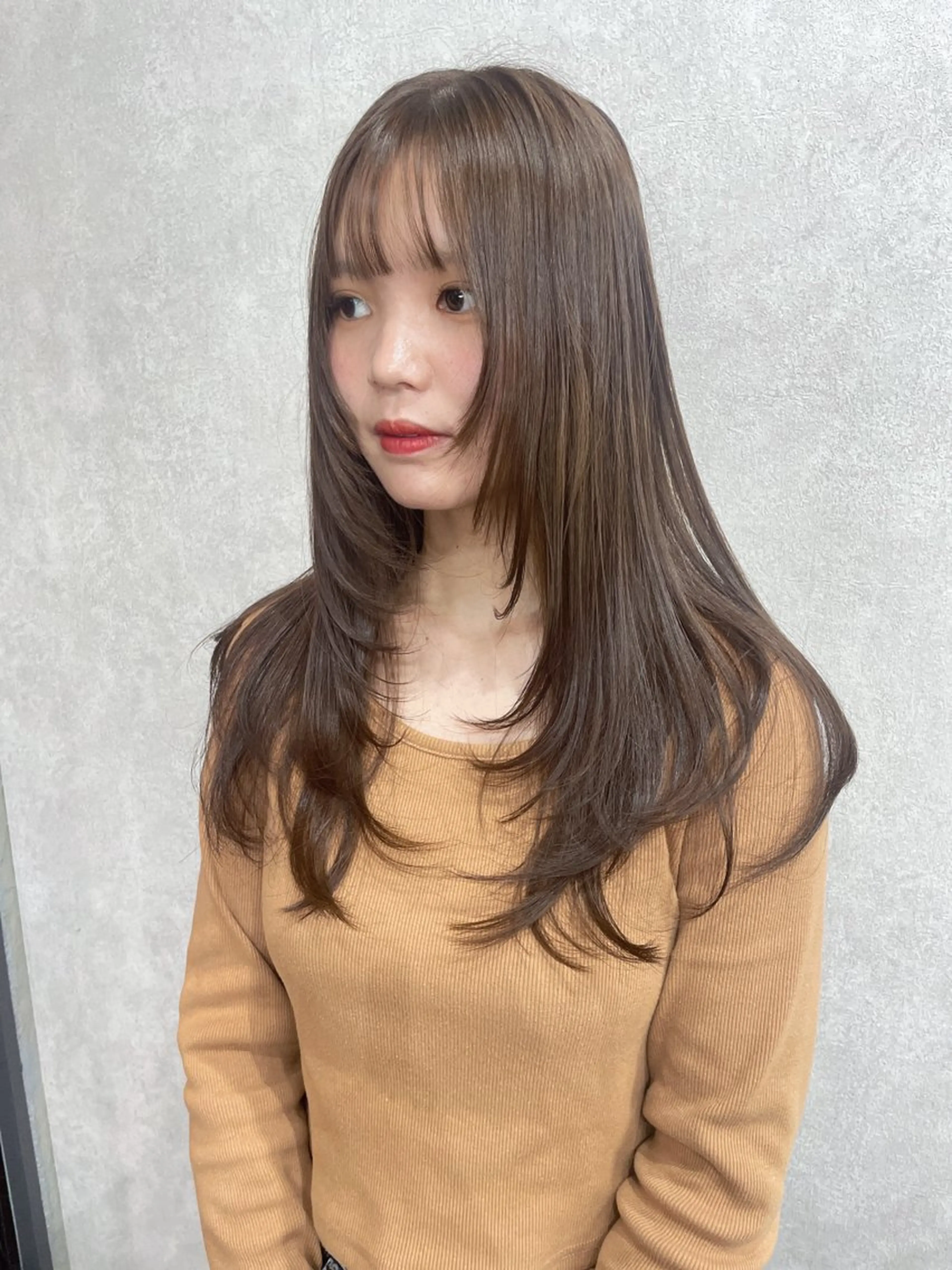 ロング カラー レイヤーカット AIRI layer cut hairのヘアスタイル