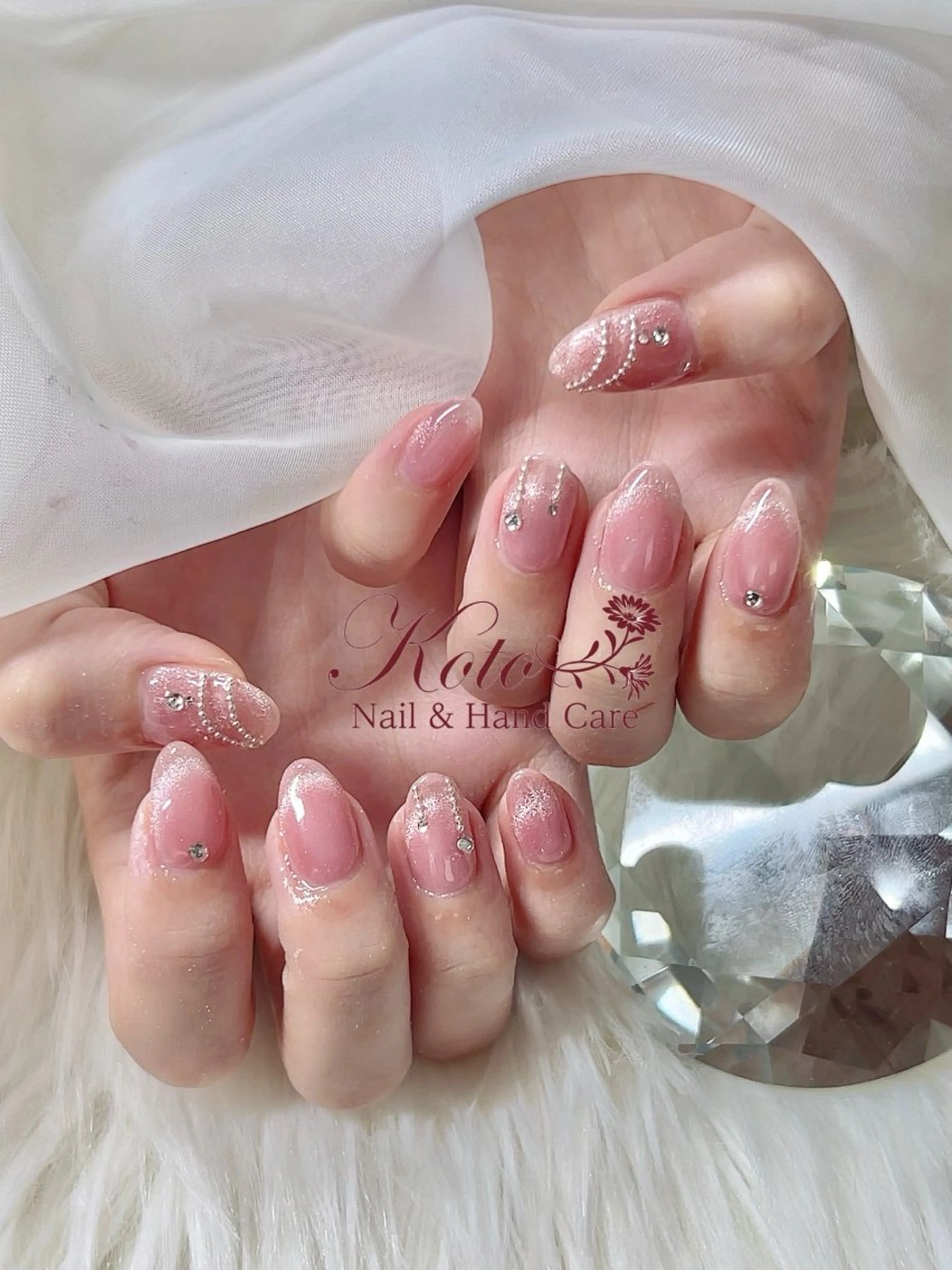 ネイル 長さ出し ジェルネイル 持ち込み ニュアンスネイル 赤色 ハンドネイル Nail Salon KOTOのネイルデザイン