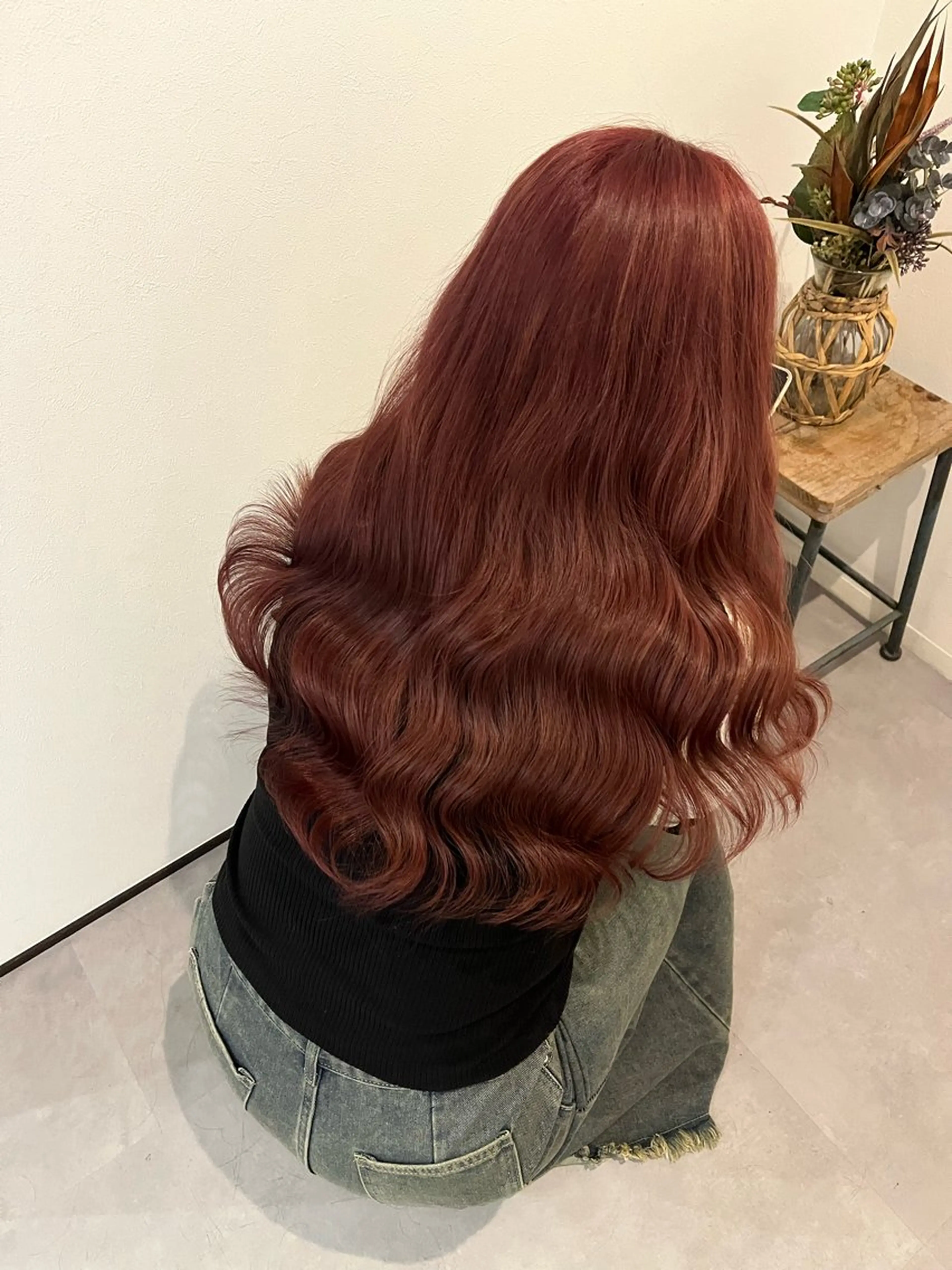 ロング ヘアカラー 黒川 綾音のヘアスタイル